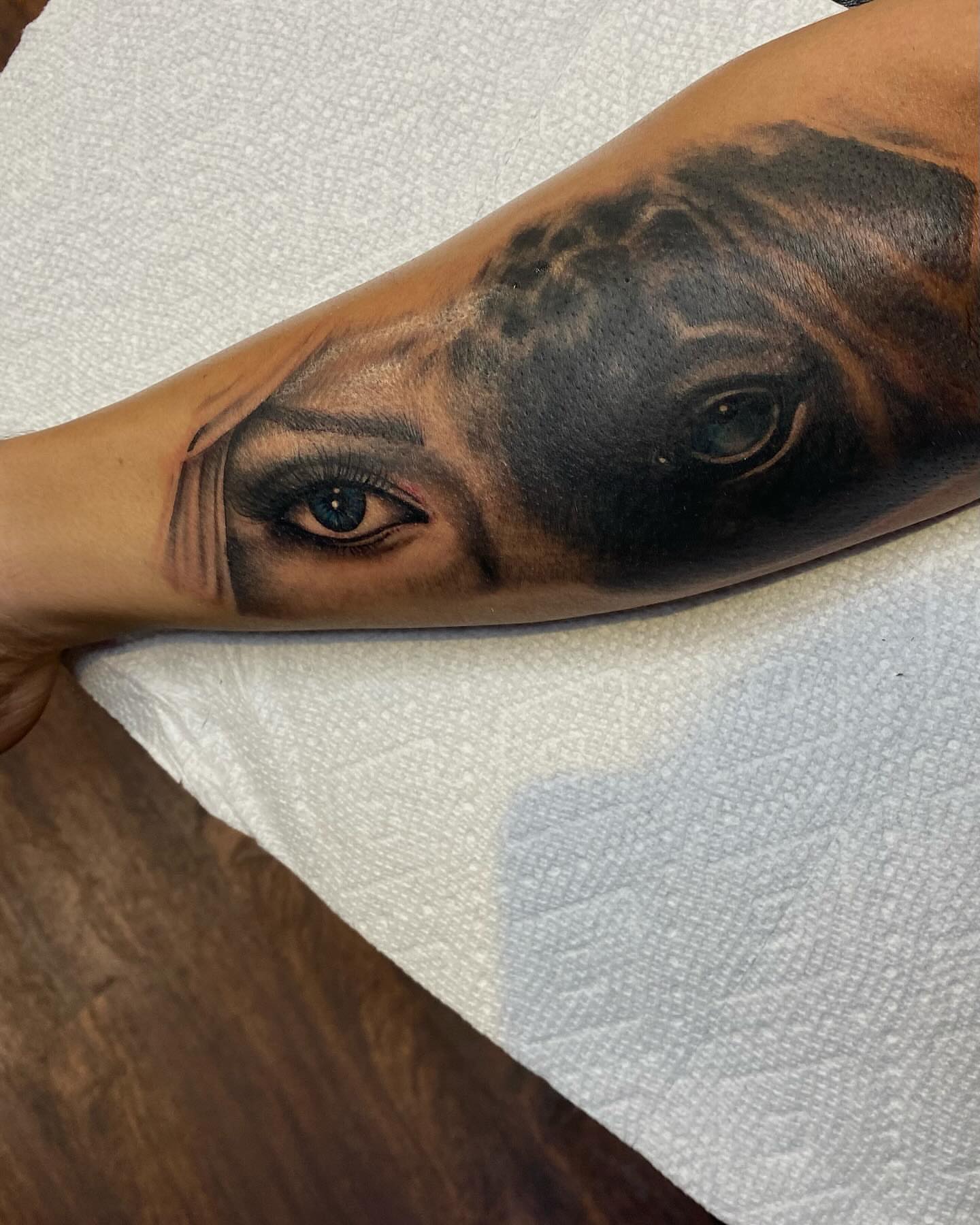 Tattoo by @l.sinatra__ — realism