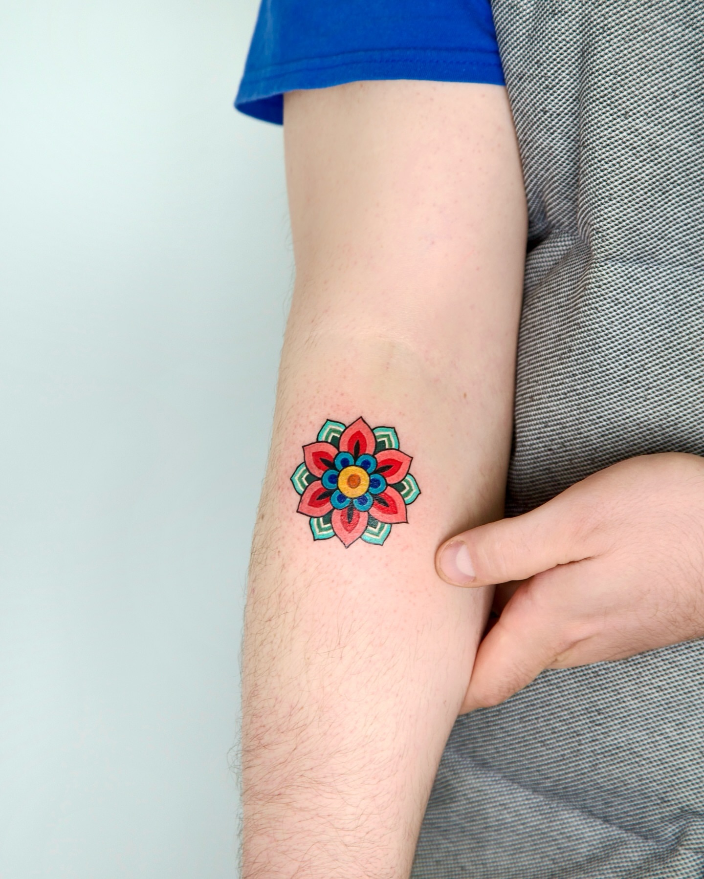 Tattoo by @didi_tatt — geometric