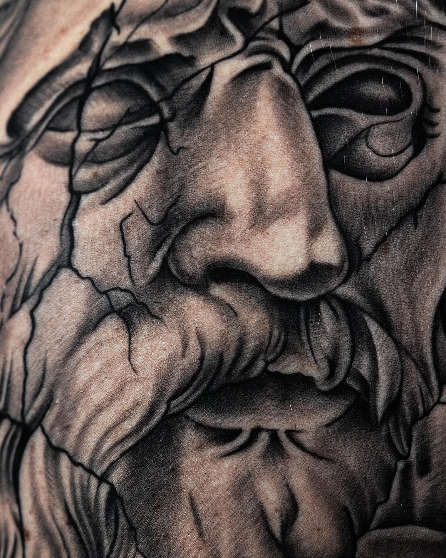 Tattoo by @kodi_tattoo β realism
