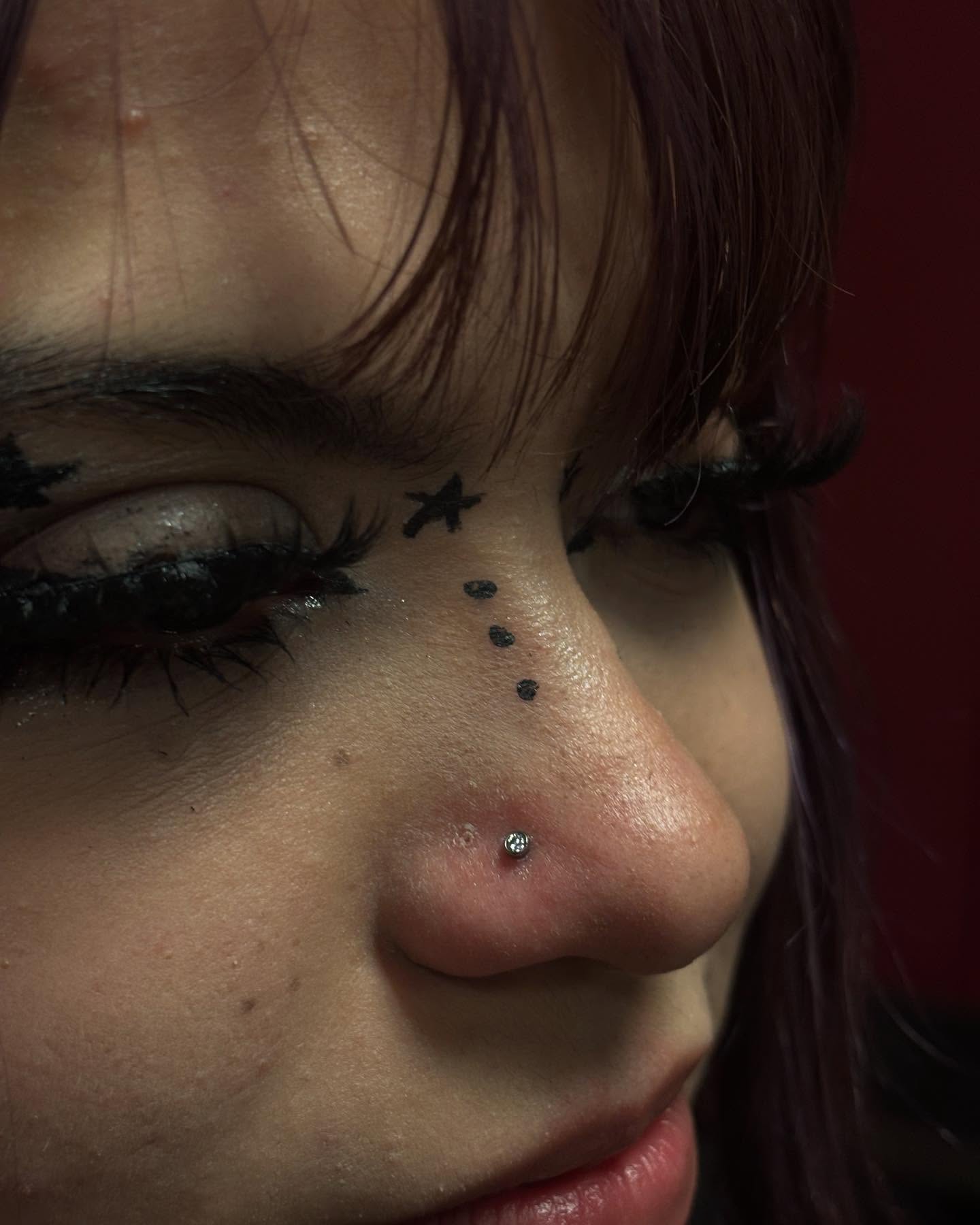 Star and dots dotwork tattoo by Gabby Finearts