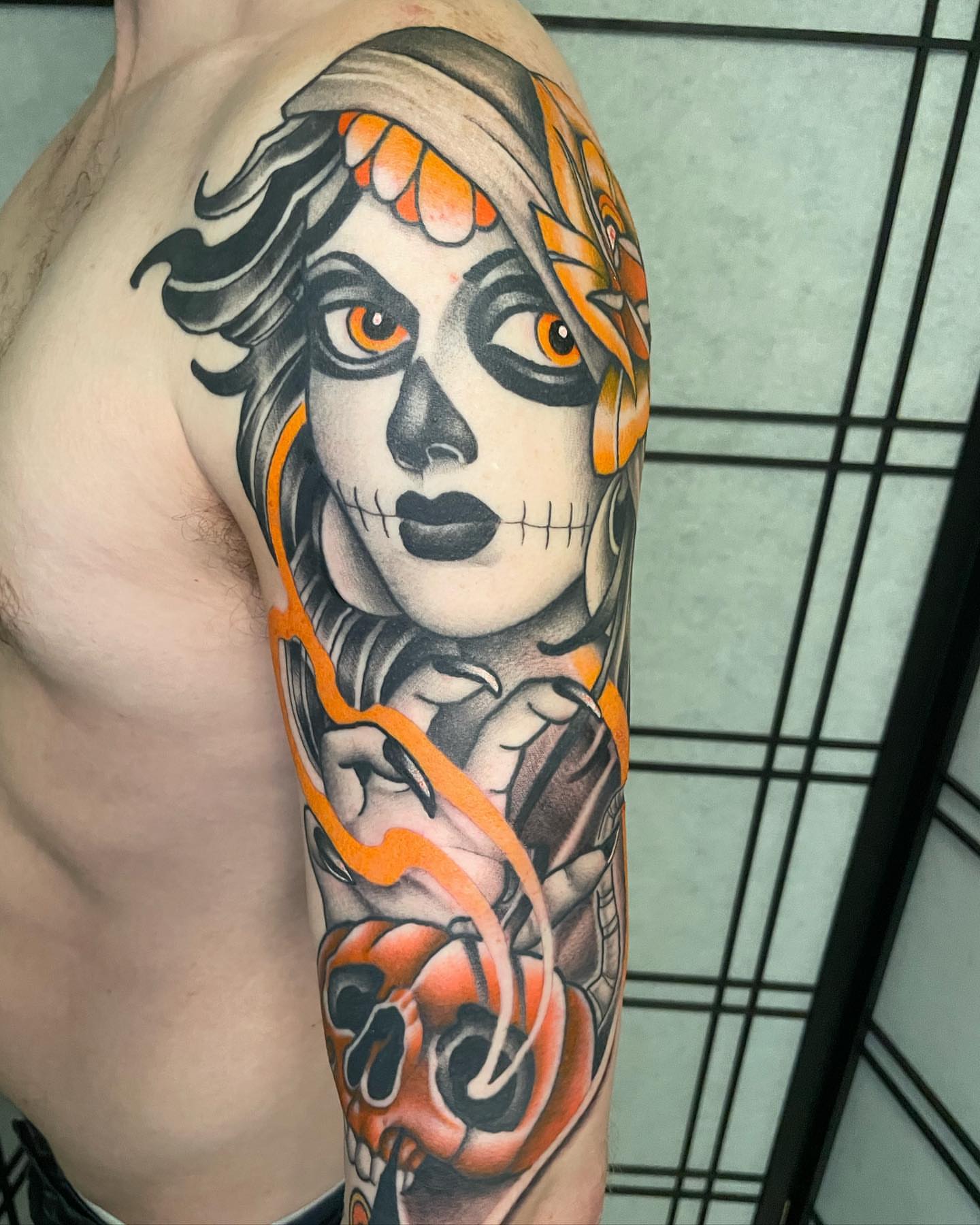 Woman with skull American traditional tattoo on the forearm by Seattle Tattoo Artist, Bonney Lake, Washington