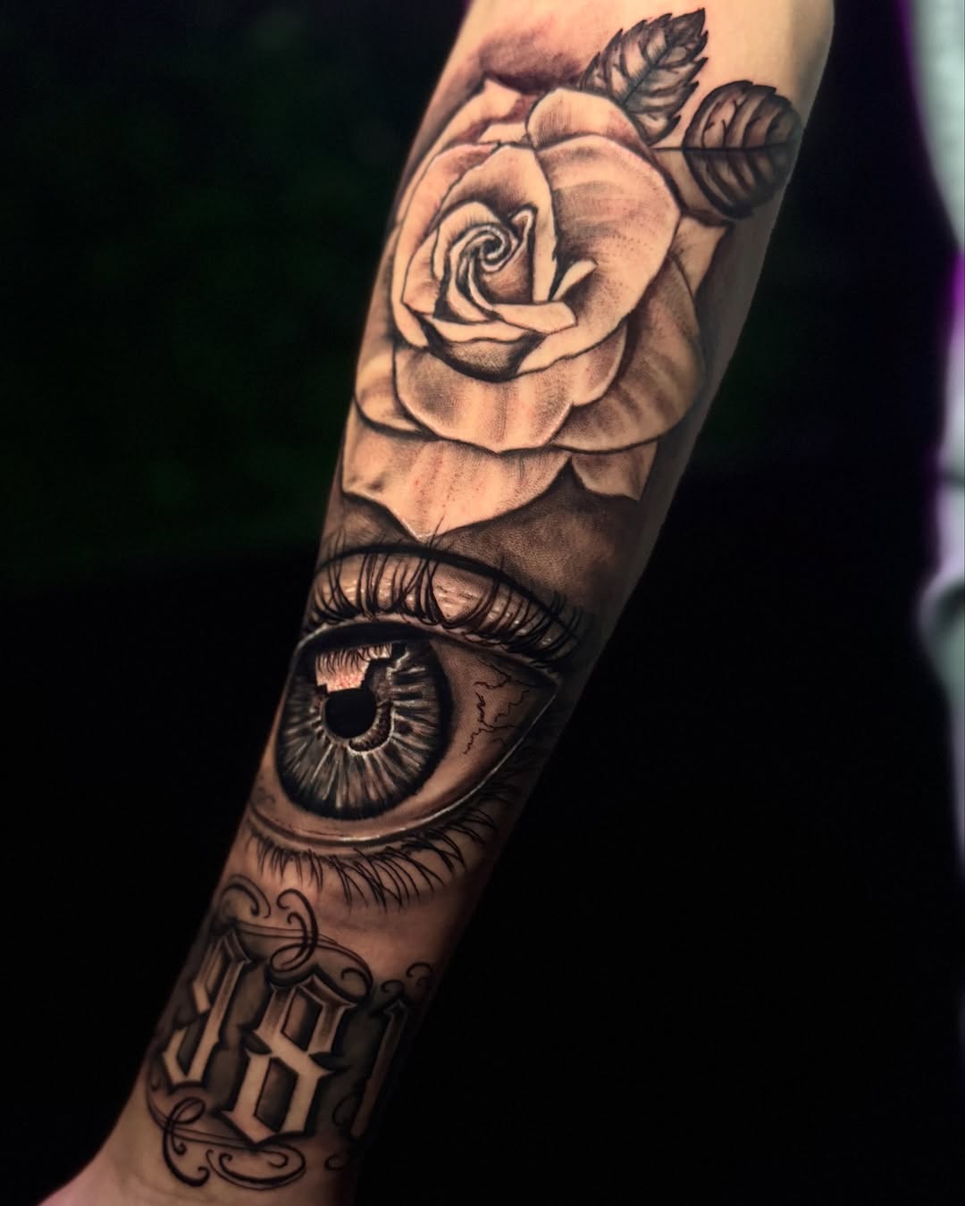 Tattoo by @paolainkart — realism, black_and_grey