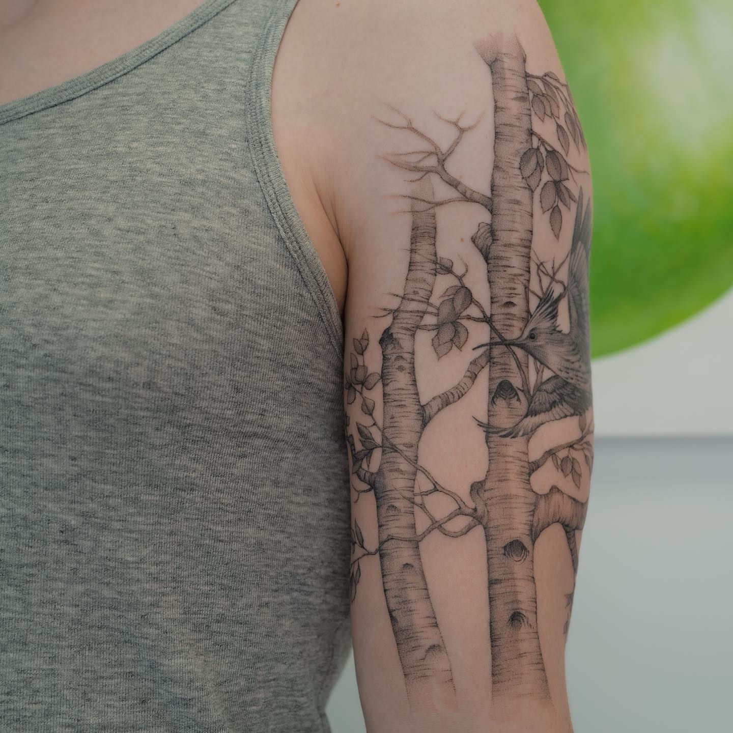 Tree and bird realism tattoo on the forearm by Jason Lu ✪