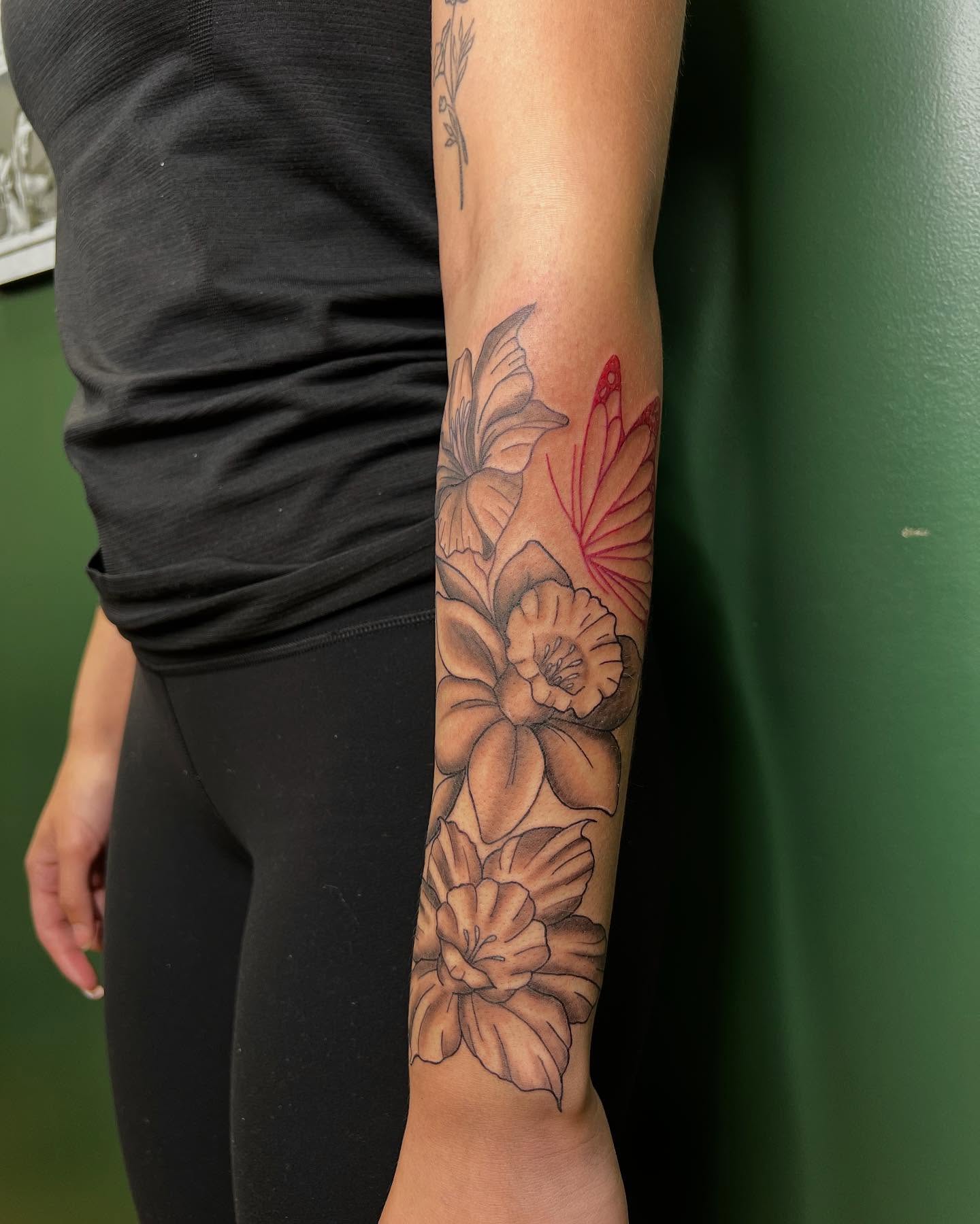 Tattoo by @tattoosbyrach β fine_line, black_and_grey