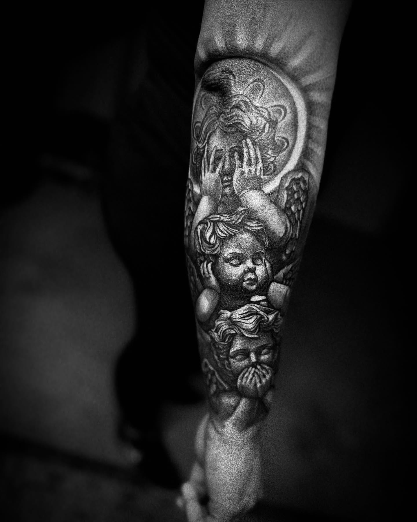 Tattoo by @cesarbee — black_and_grey, realism