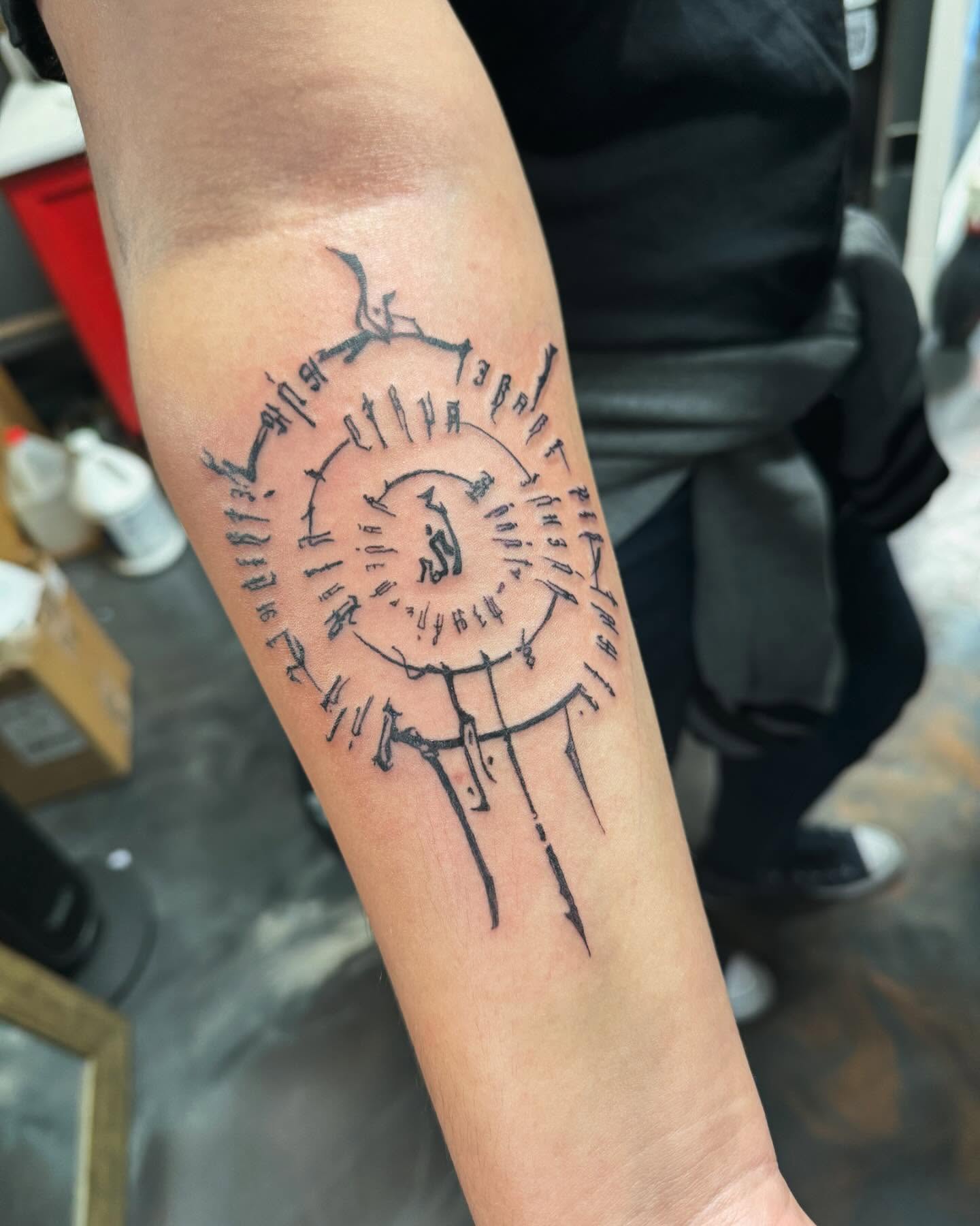 Tattoo by @kylehtattoo — geometric, black_and_grey