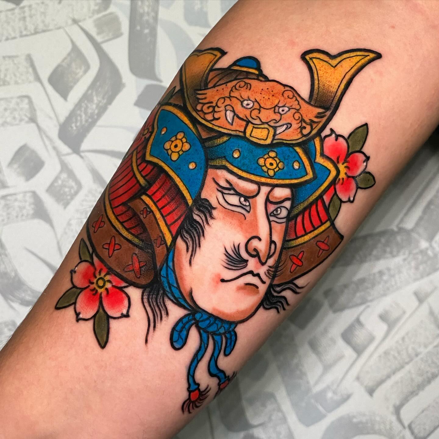 Samurai head American traditional tattoo on the forearm by ✶ 𝑺𝑰𝑳𝑽𝑨𝑵𝑨
