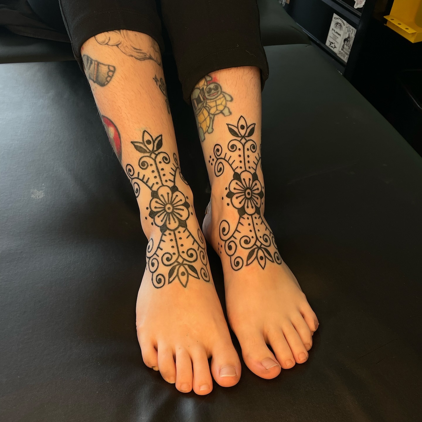 Floral design ornamental tattoo on the foot by เผ เผถ ๐ฐ๐๐๐๐๐๐ เผถ ๐๐๐ถ เผถ เผ