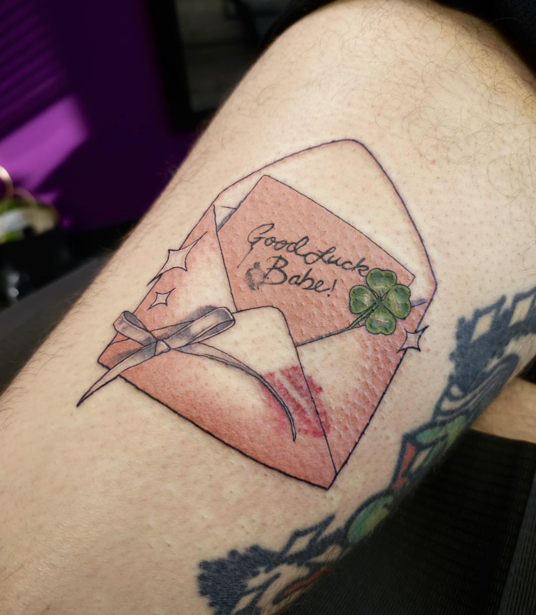 Tattoo by @tatoutofhell โ watercolor