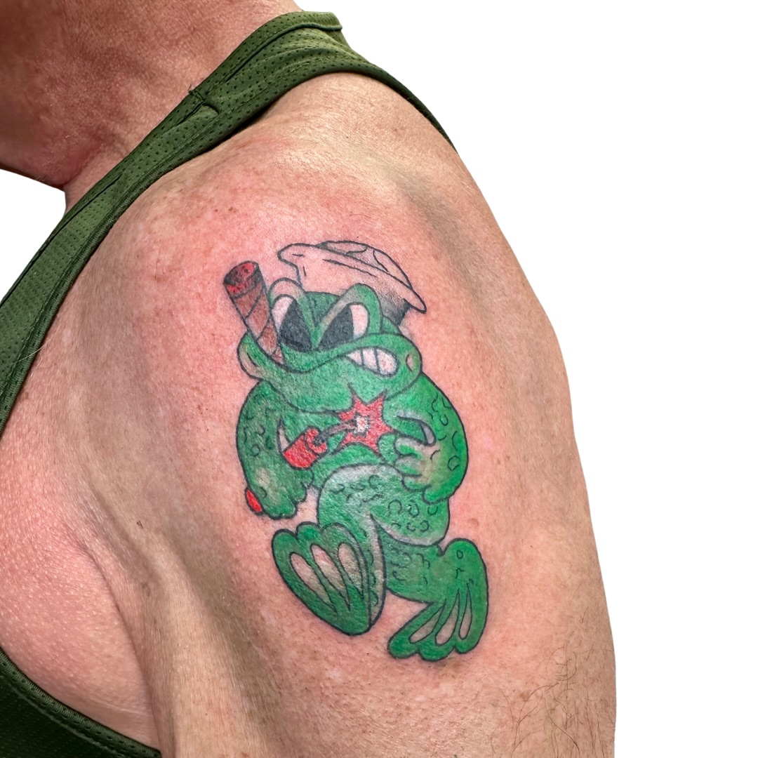 Tattoo by @anastrangebird — american_traditional