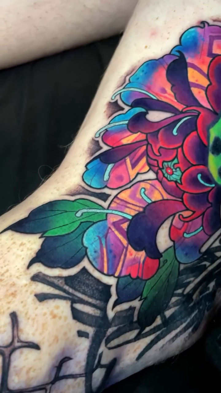 Chrysanthemum and tiger japanese irezumi tattoo by Tattoo artist in Seattle, WA