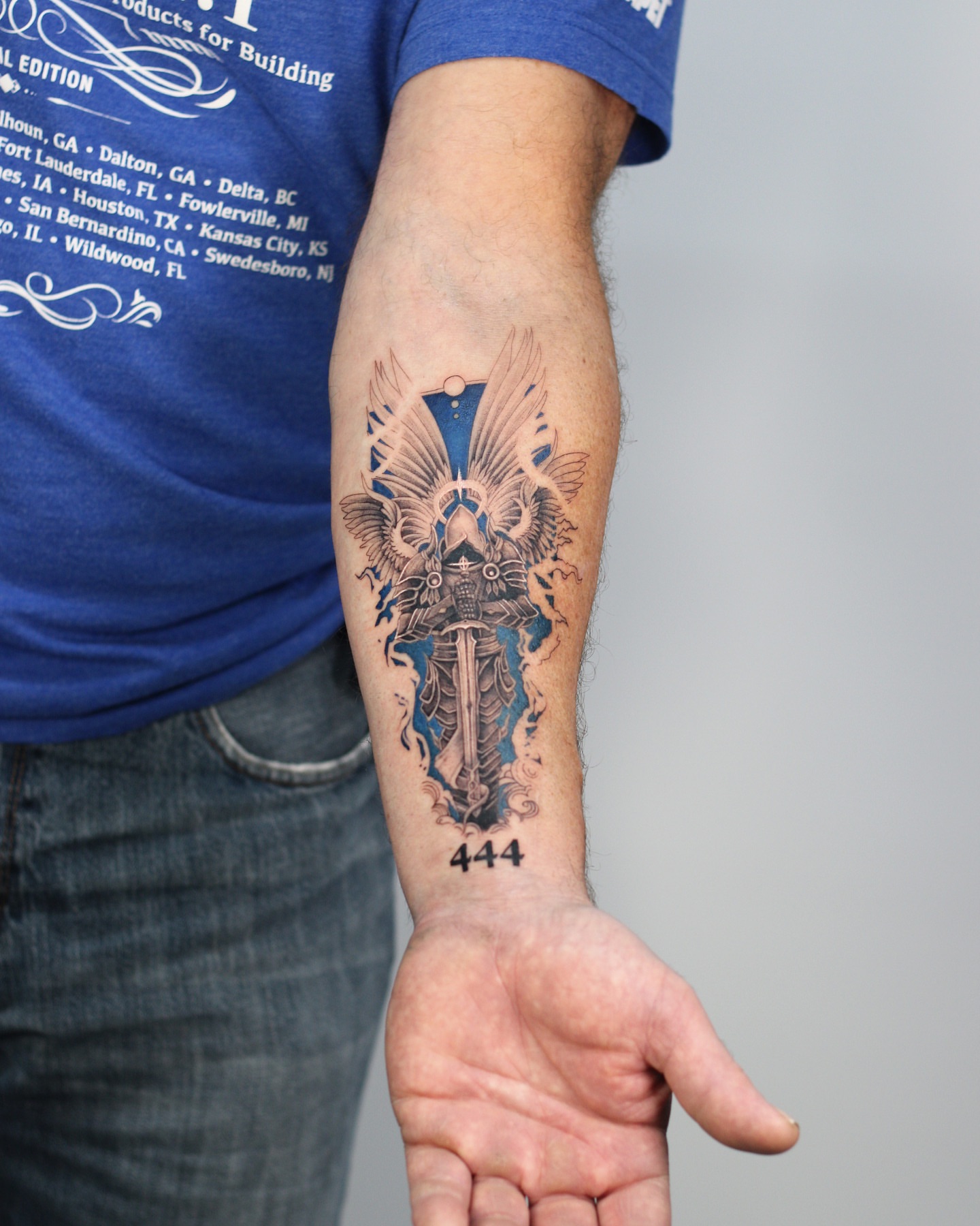 Tattoo by @viento_tattoos โ neo_traditional, black_and_grey
