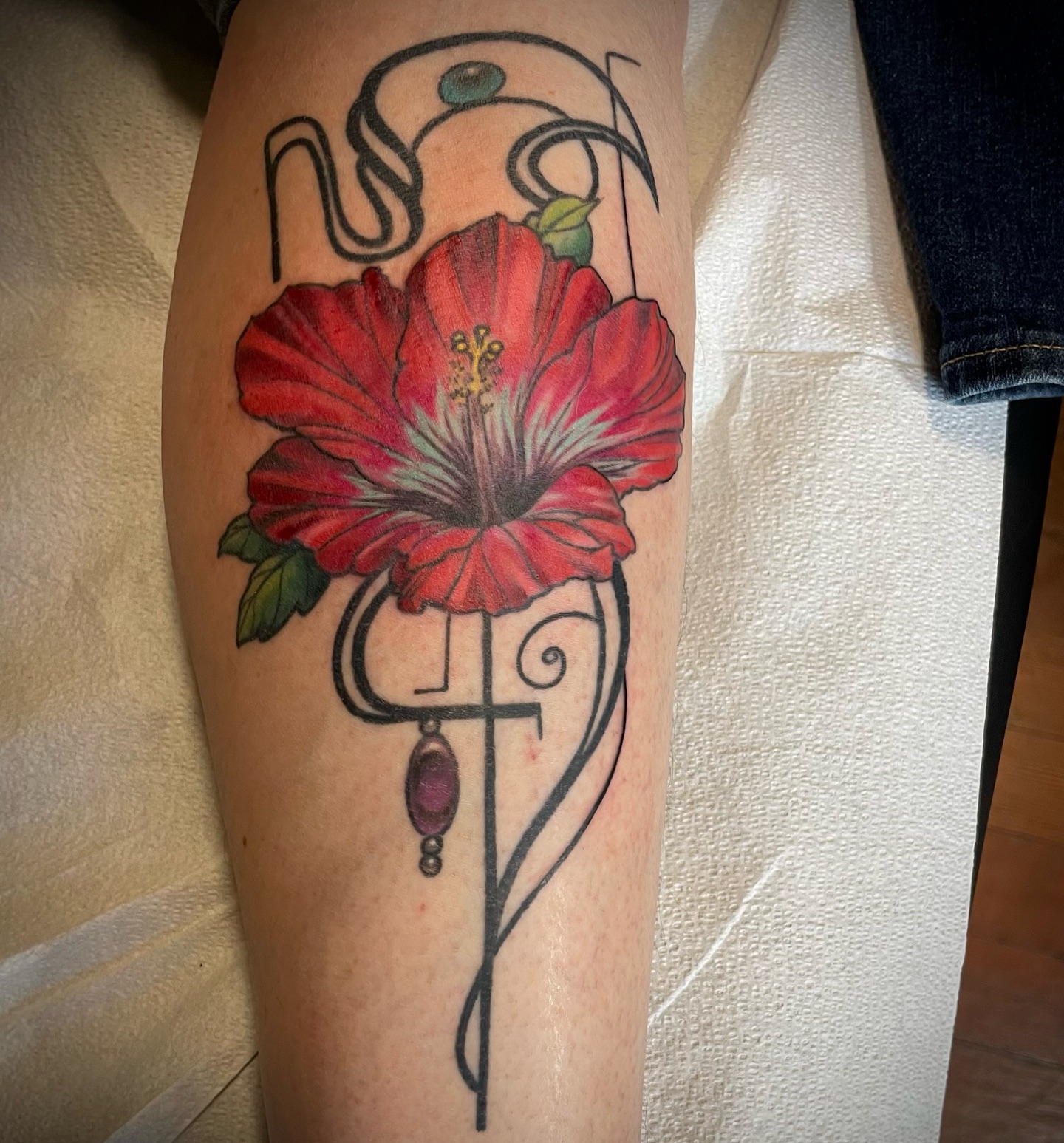 Tattoo by @rubyocity — realism, geometric