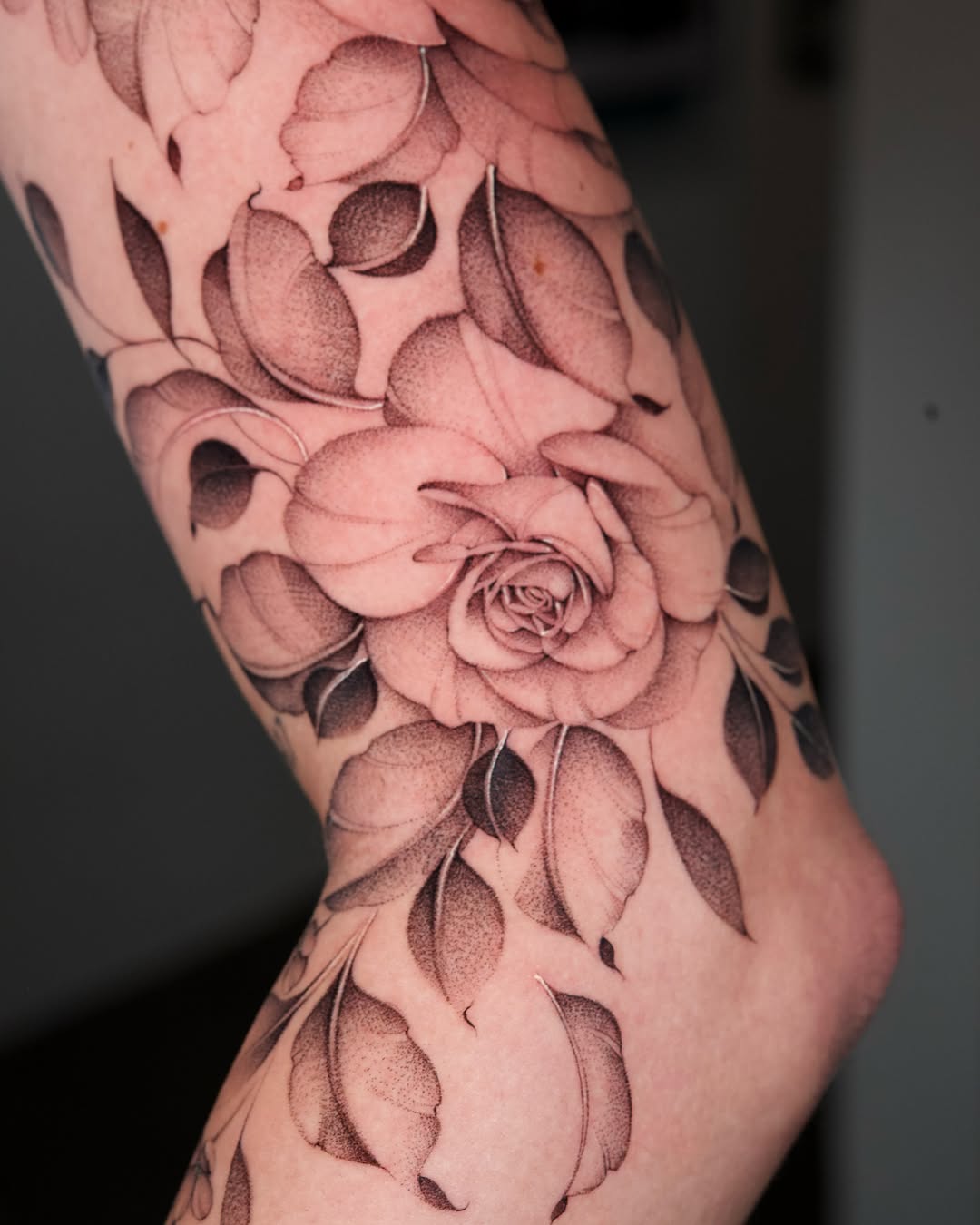 Tattoo by @belfernandezink — dotwork, realism