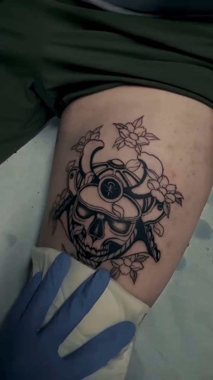 Tattoo by @david_ensoink — japanese_irezumi, black_and_grey