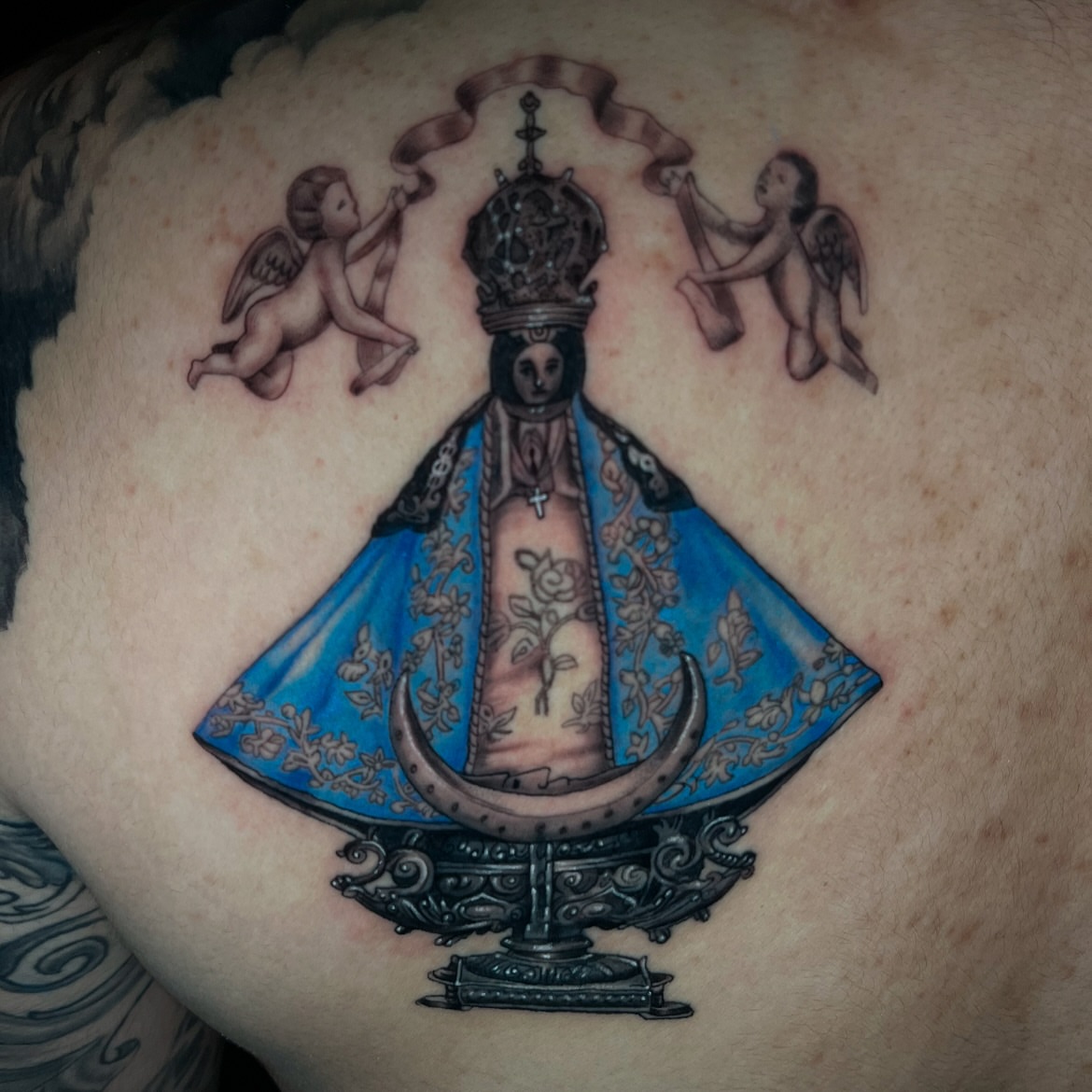 Tattoo by @tattoos_by_angiiee — american_traditional