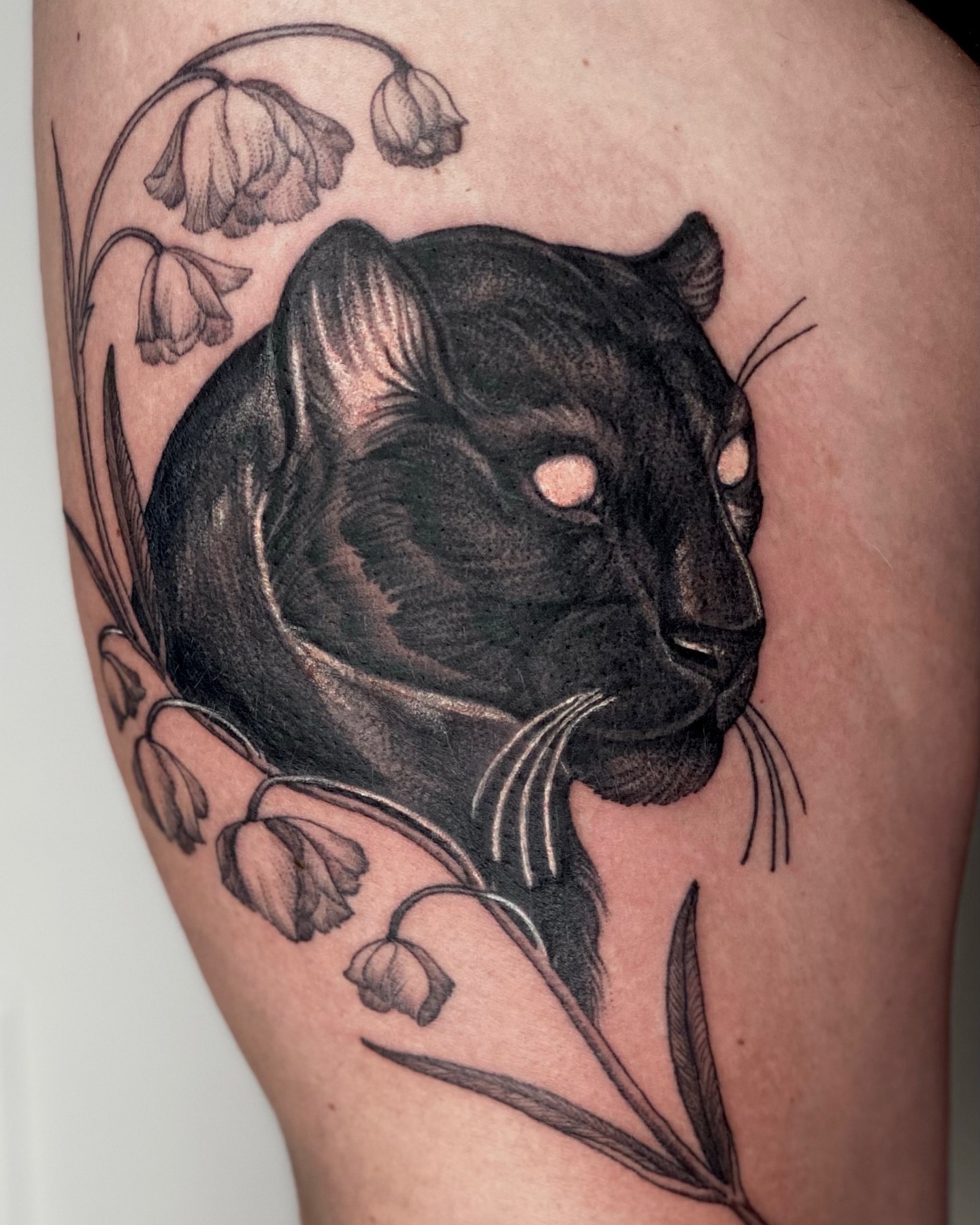 Tattoo by @meluusiine — black_and_grey, realism