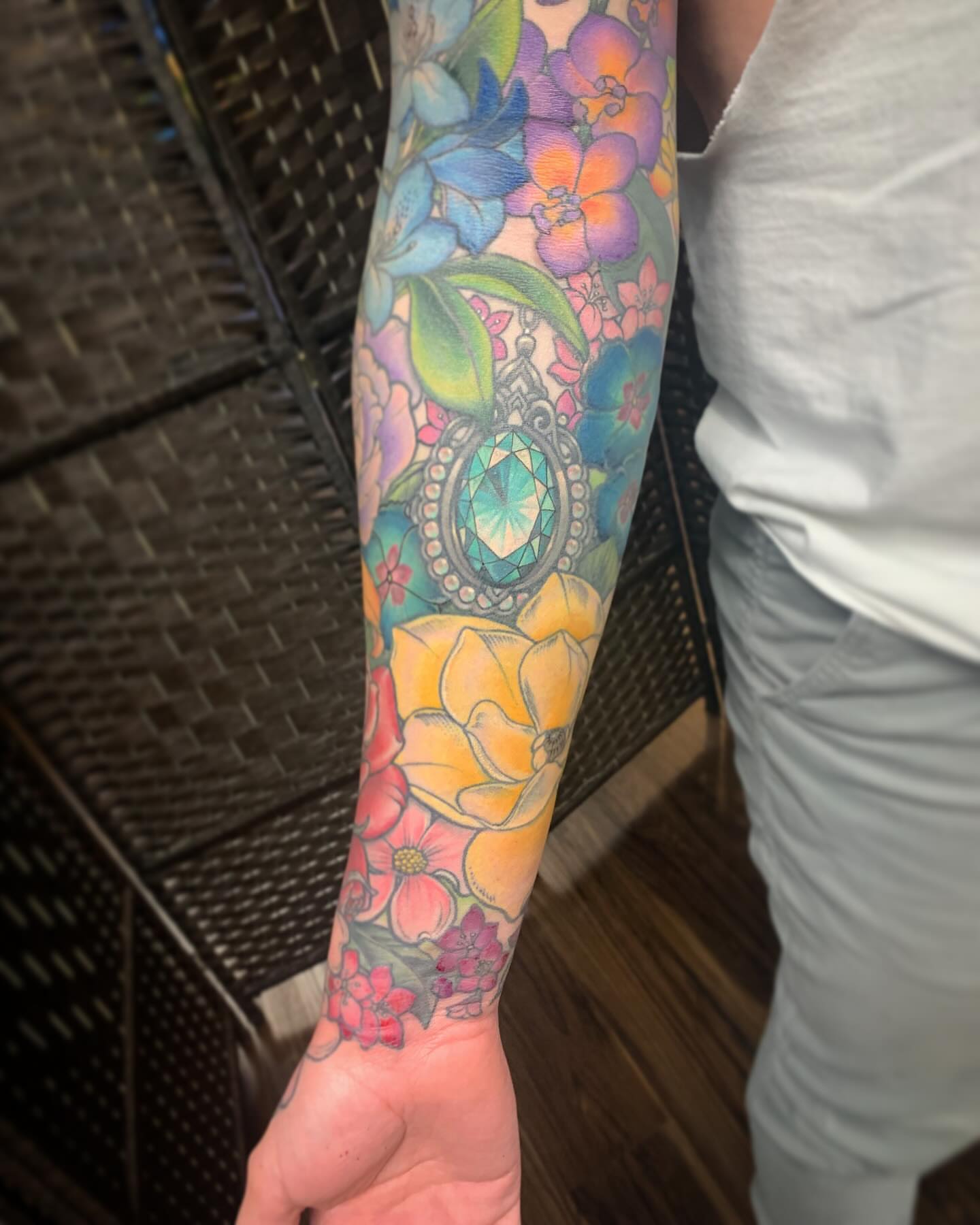 Tattoo by @ldayvee — new_school