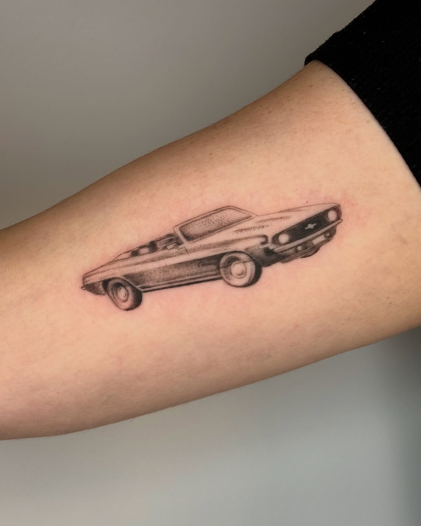Tattoo by @finickyink — black_and_grey