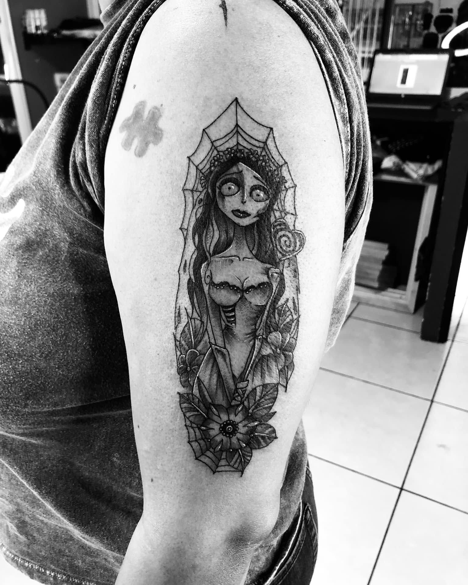 Woman with spider web realism tattoo on the shoulder by Tattooart-gotha, Juchitan, Oaxaca, Mexico