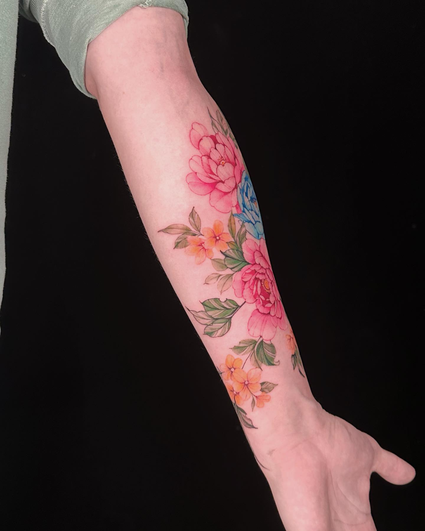 Tattoo by @assassintattooalice — watercolor, realism