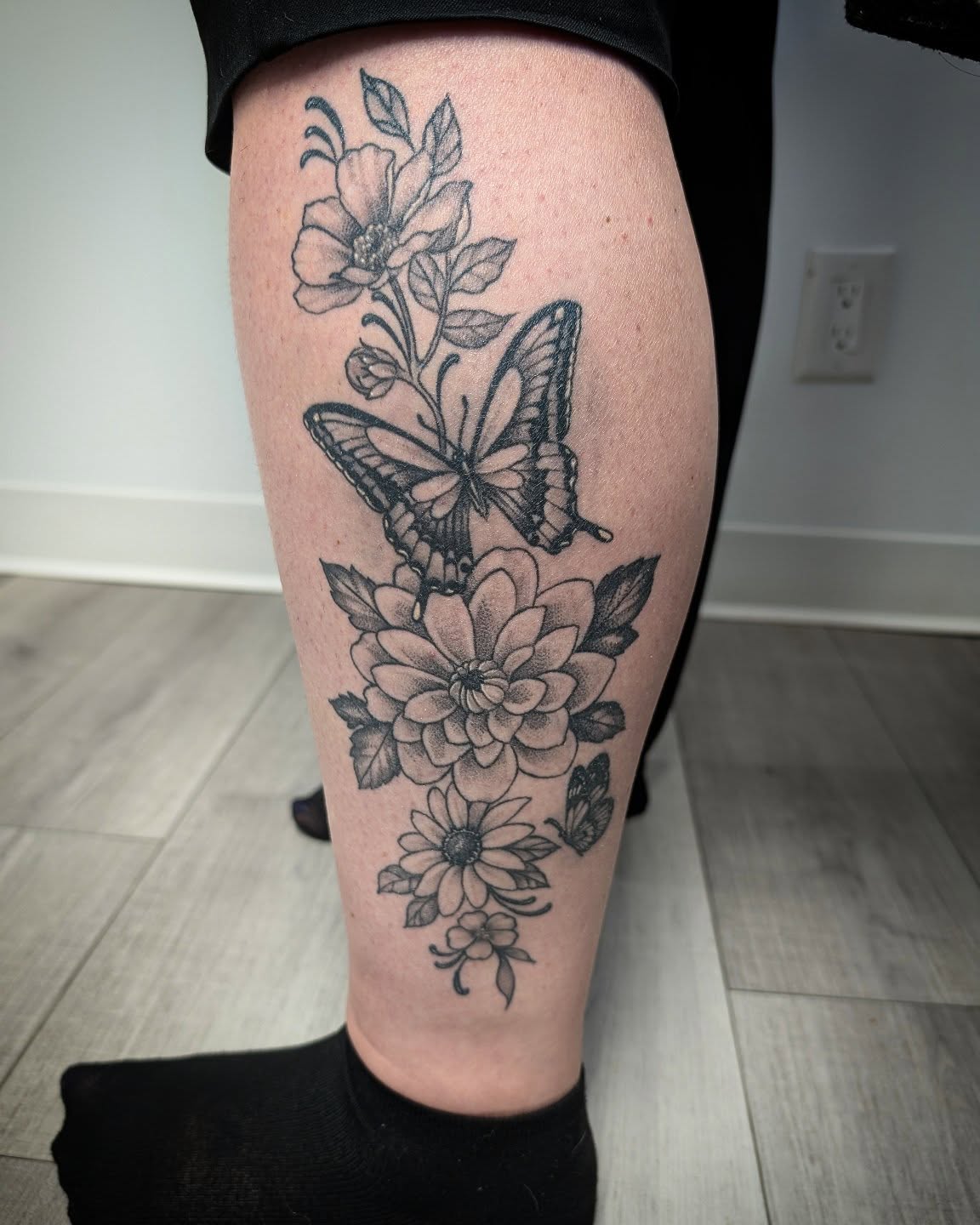 Tattoo by @cabinfevertattoo — black_and_grey