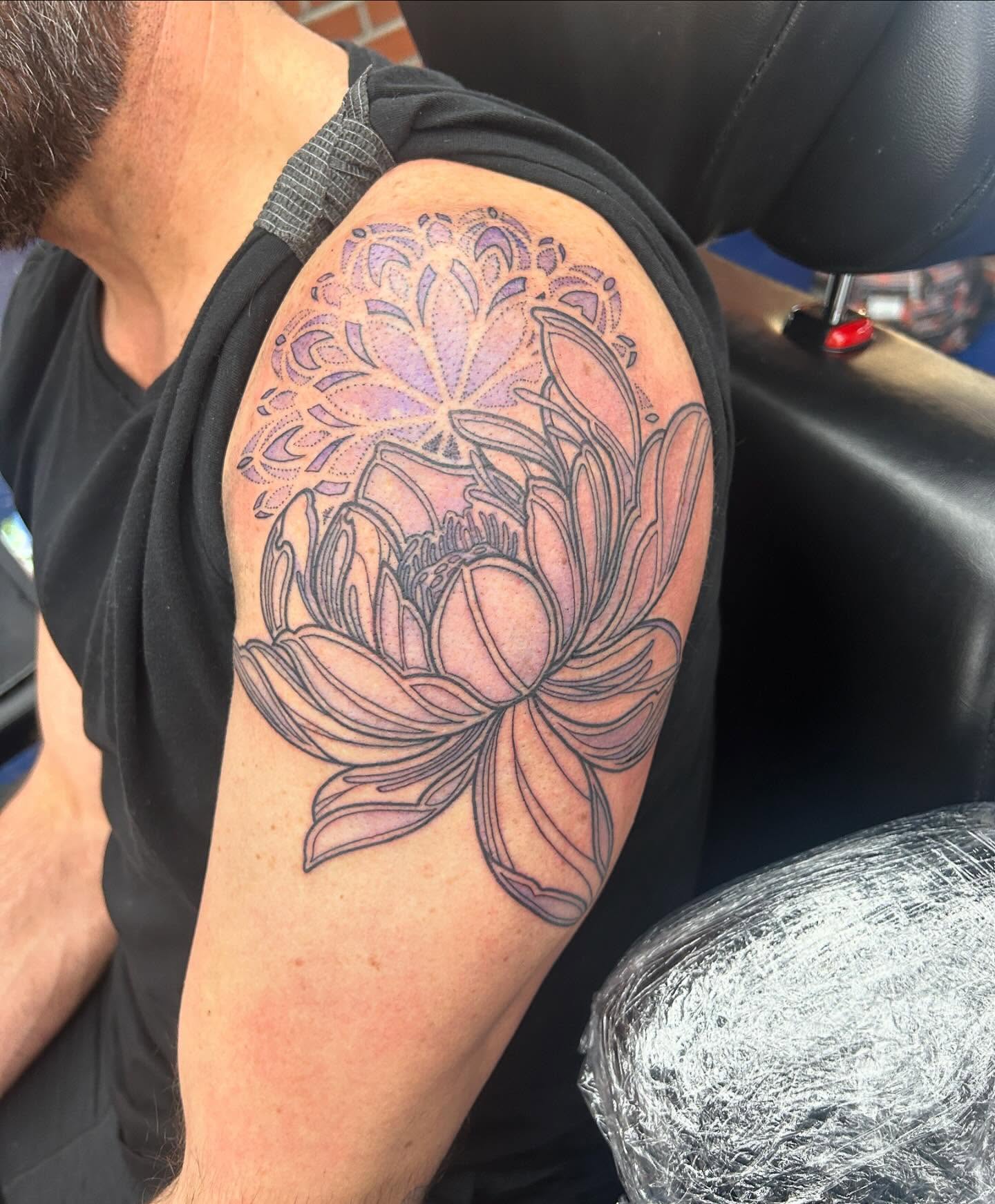 Tattoo by @notmarytattoos — dotwork, geometric