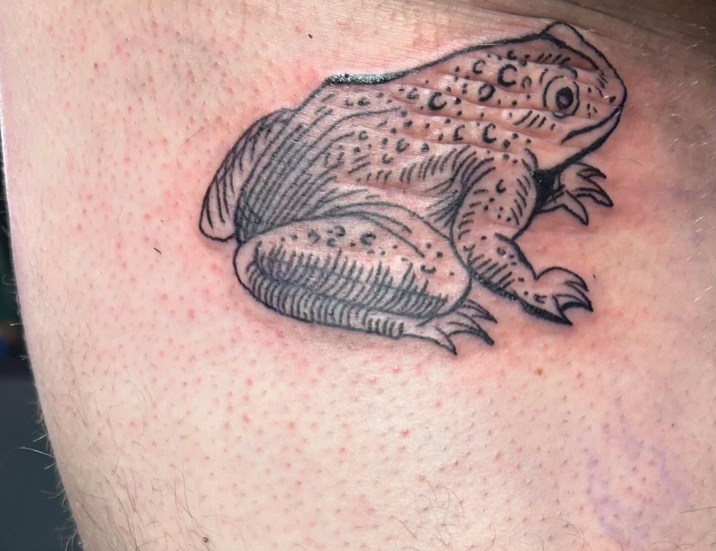 Tattoo by @emmysartemporium — black_and_grey