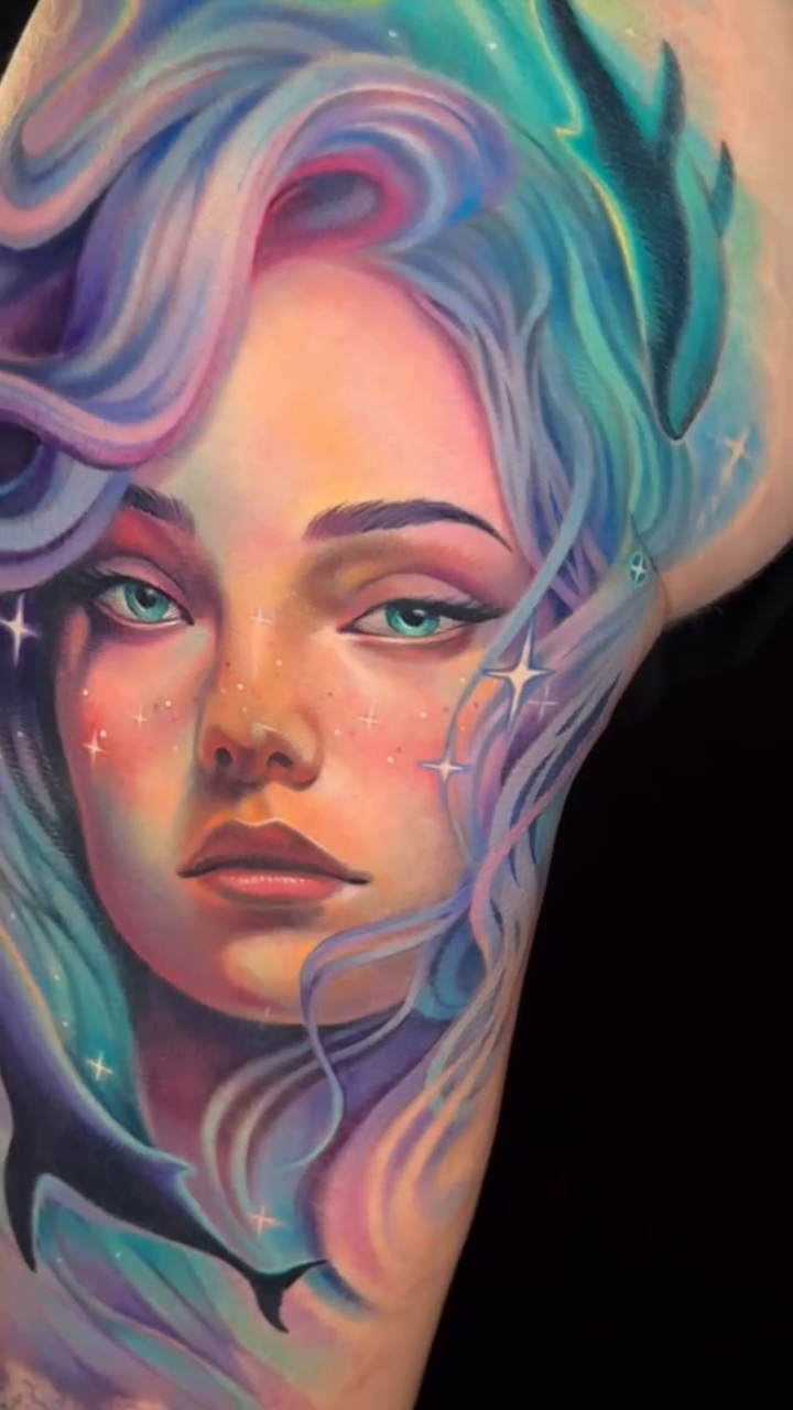 Woman with ocean waves and dolphins realism tattoo by πππΈππ»π΄ππΌπΈ π»πΈπΉπΉπ
ππ