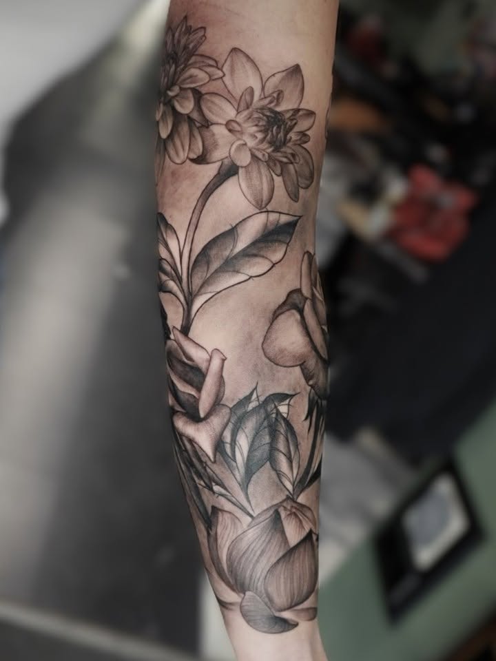 Tattoo by @mikejtattooer22 — black_and_grey