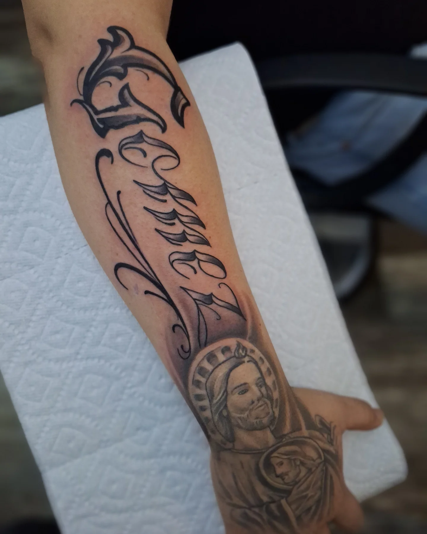 Tattoo by @arvizo_tattoos — black_and_grey