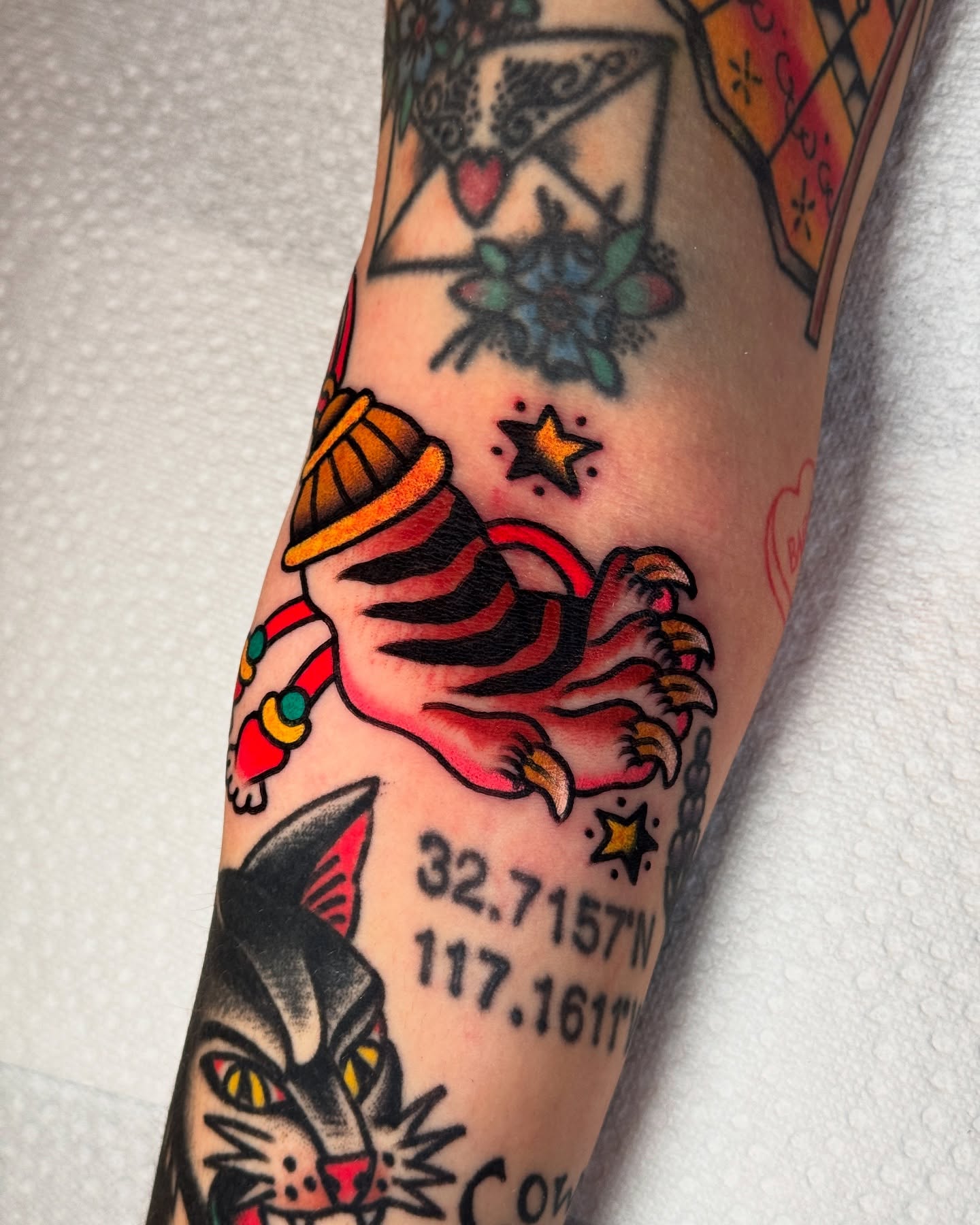 Tattoo by @angelhandstattoo — american_traditional
