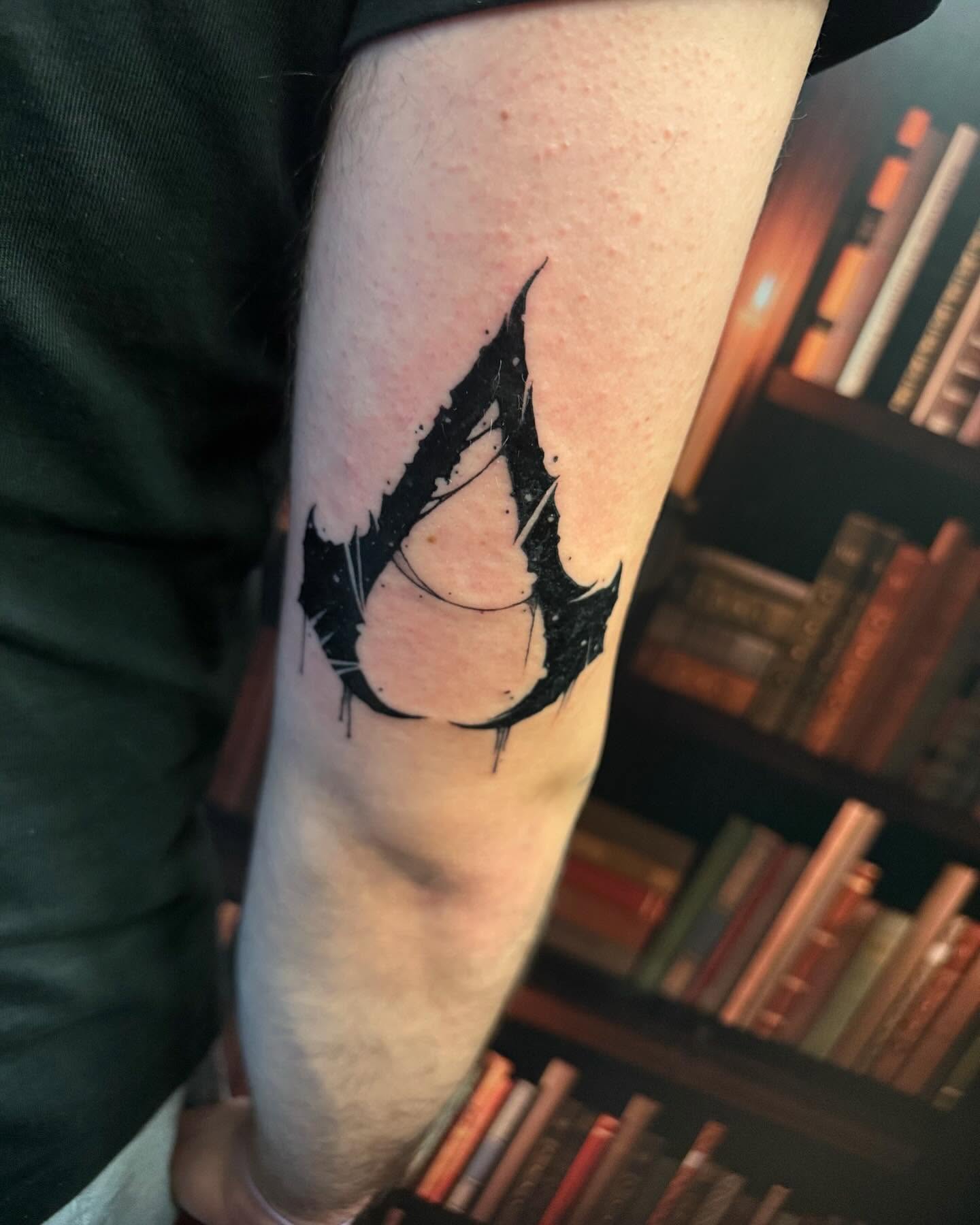 Tattoo by @bennwho_tattoo — black_and_grey