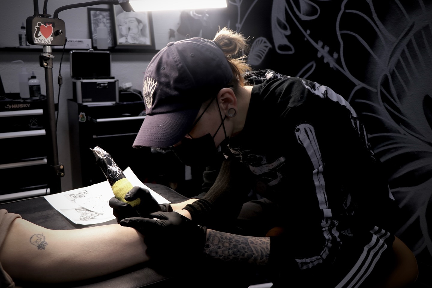 Tattoo artist black and grey tattoo on the upper arm by Love 🥀 222