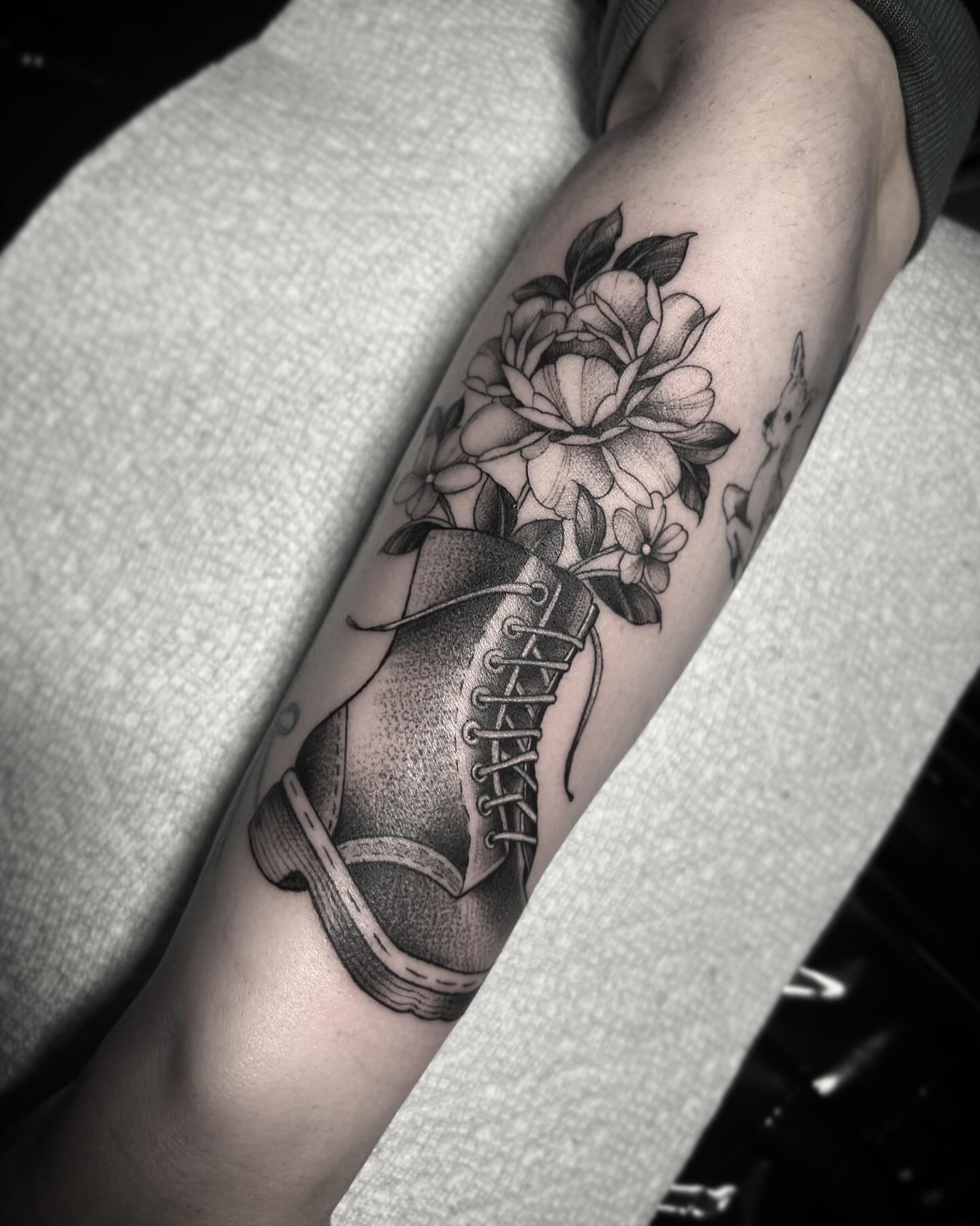 Tattoo by @finelinesbylena — black_and_grey, realism