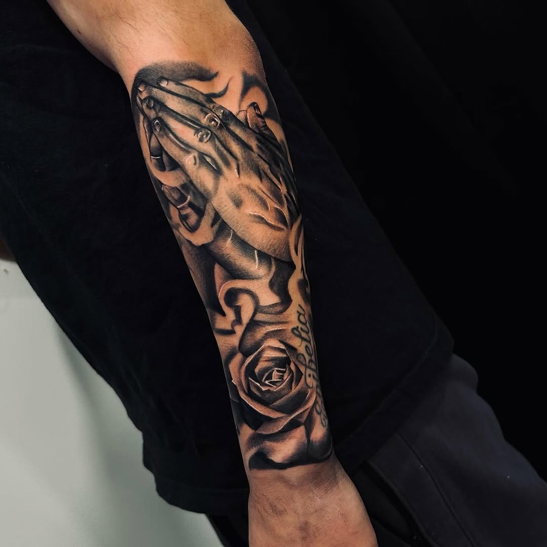 Tattoo by @jhonnye_tattoo — realism, black_and_grey