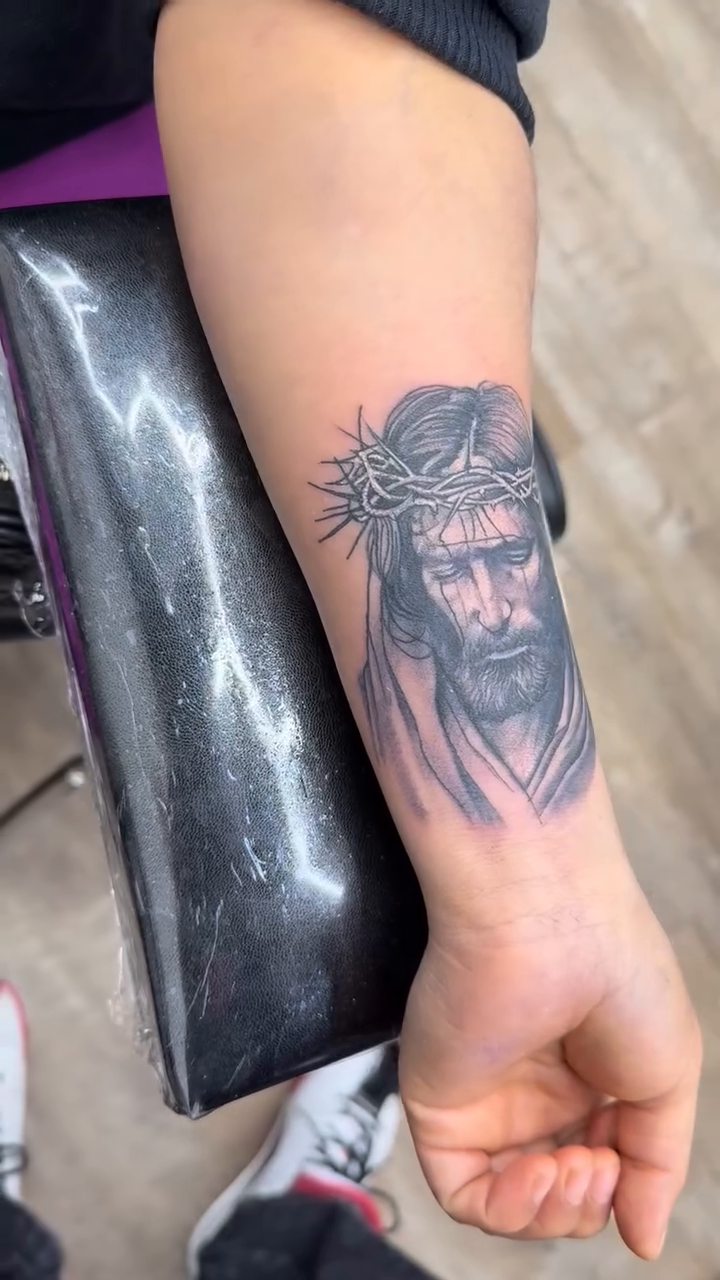 Tattoo by @thecatrinaink — realism, black_and_grey