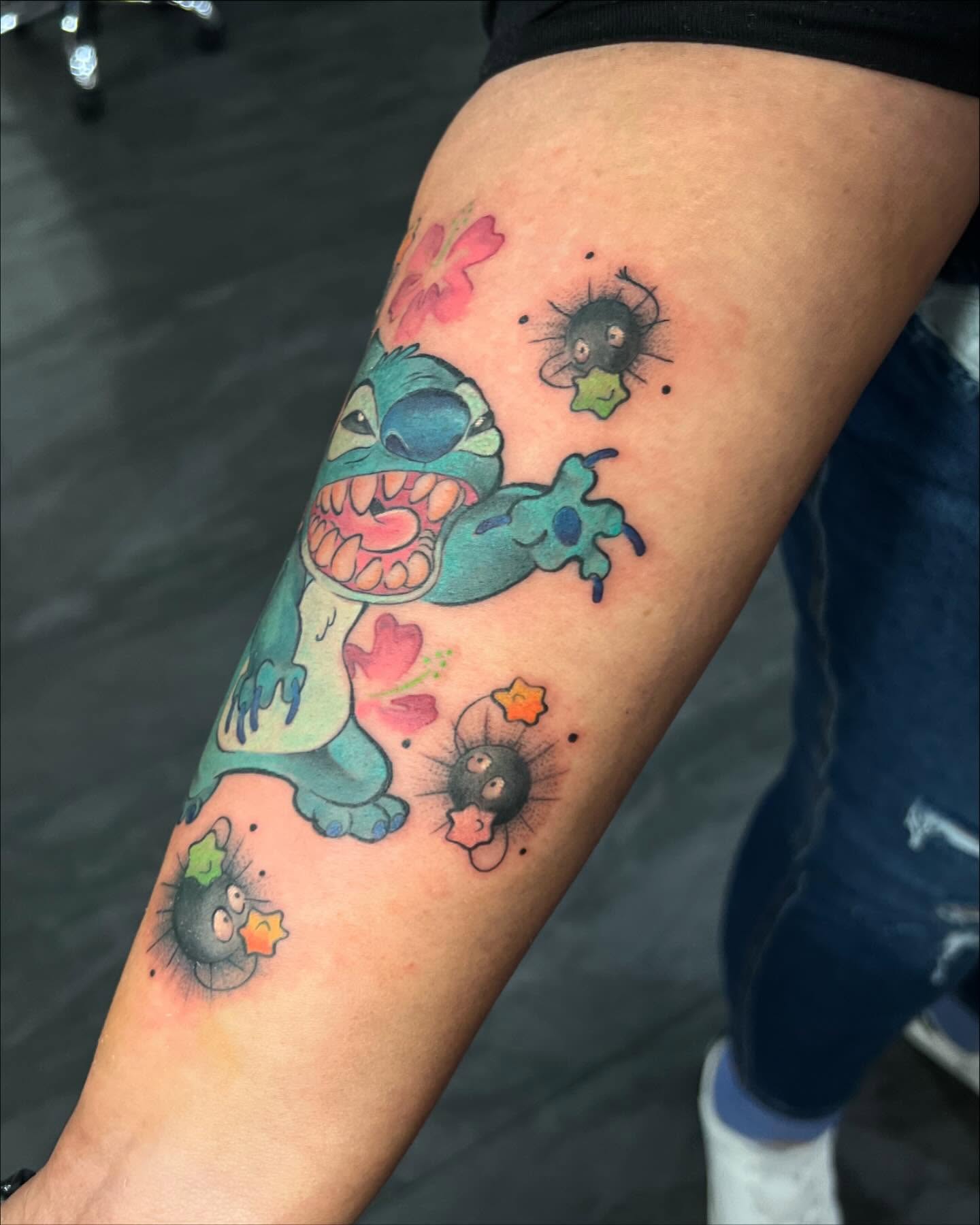 Tattoo by @emilytattoos โ dotwork, new_school