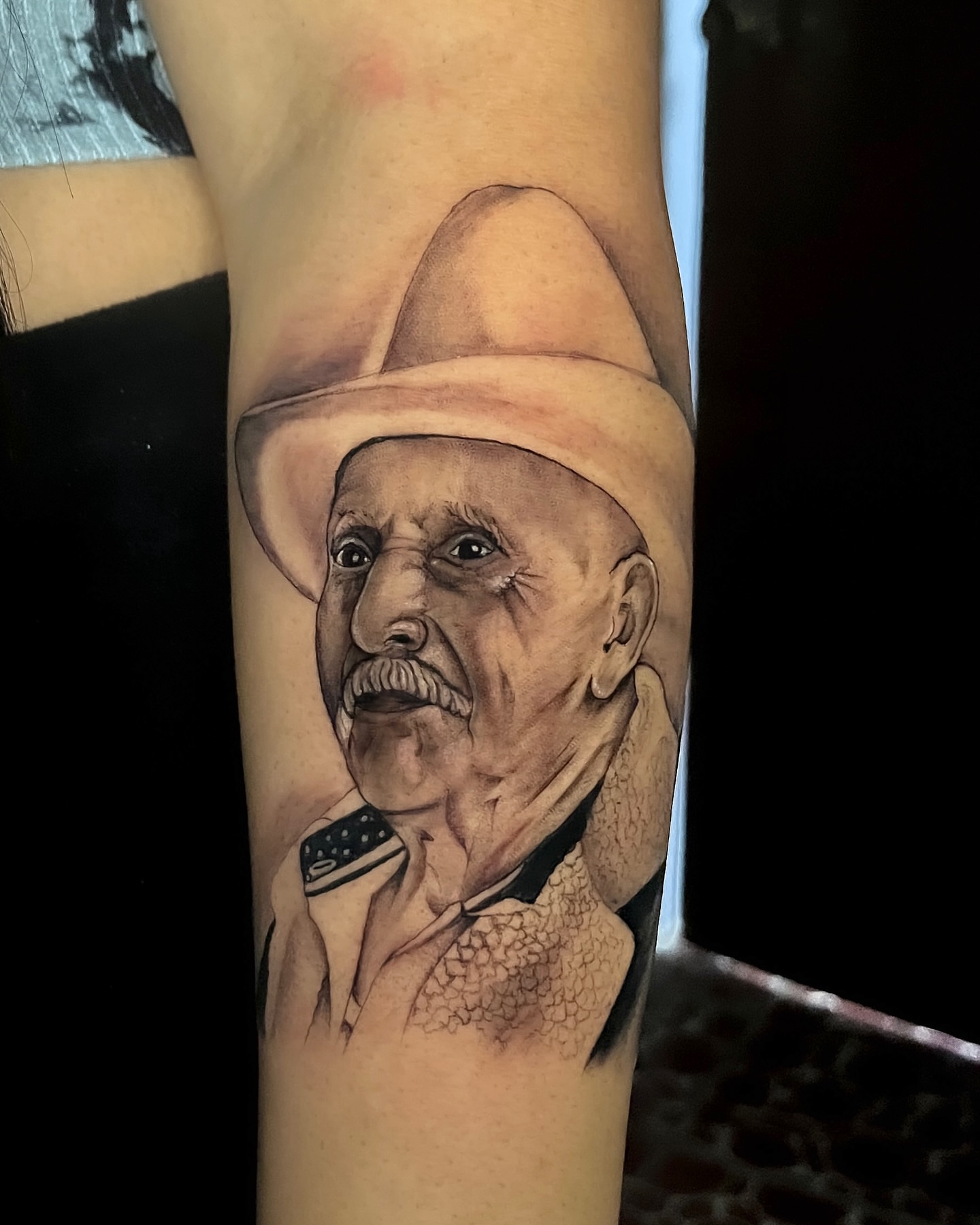 Portrait of an elderly man realism tattoo on the forearm by ⚜️Lalo Godina Tattoo⚜️
