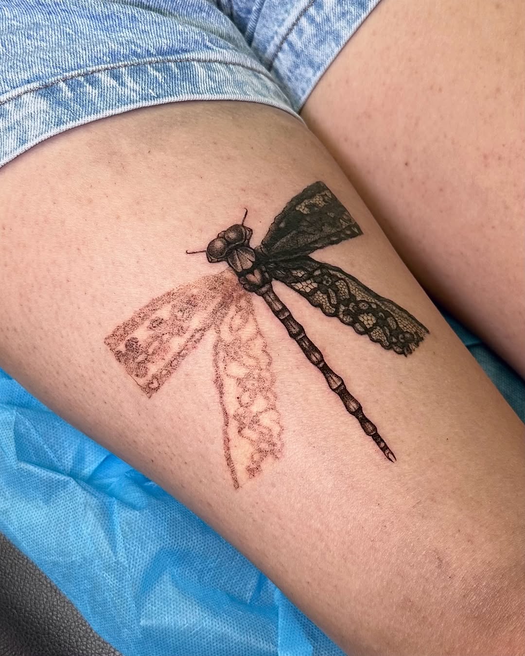 Tattoo by @ilovebluestattoos โ black_and_grey, fine_line