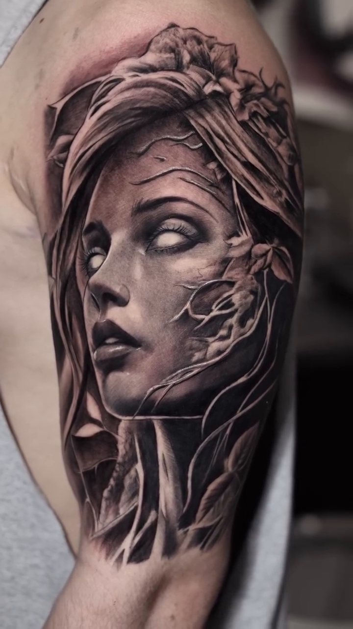 Cyborg woman realism tattoo by Luis Arenas