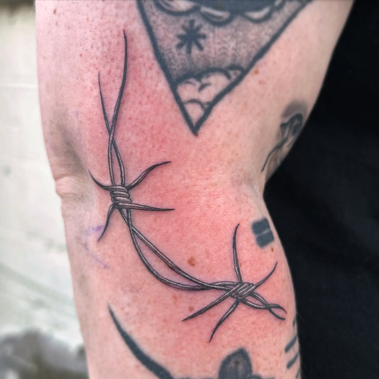 Tattoo by @na_tattoos — black_and_grey