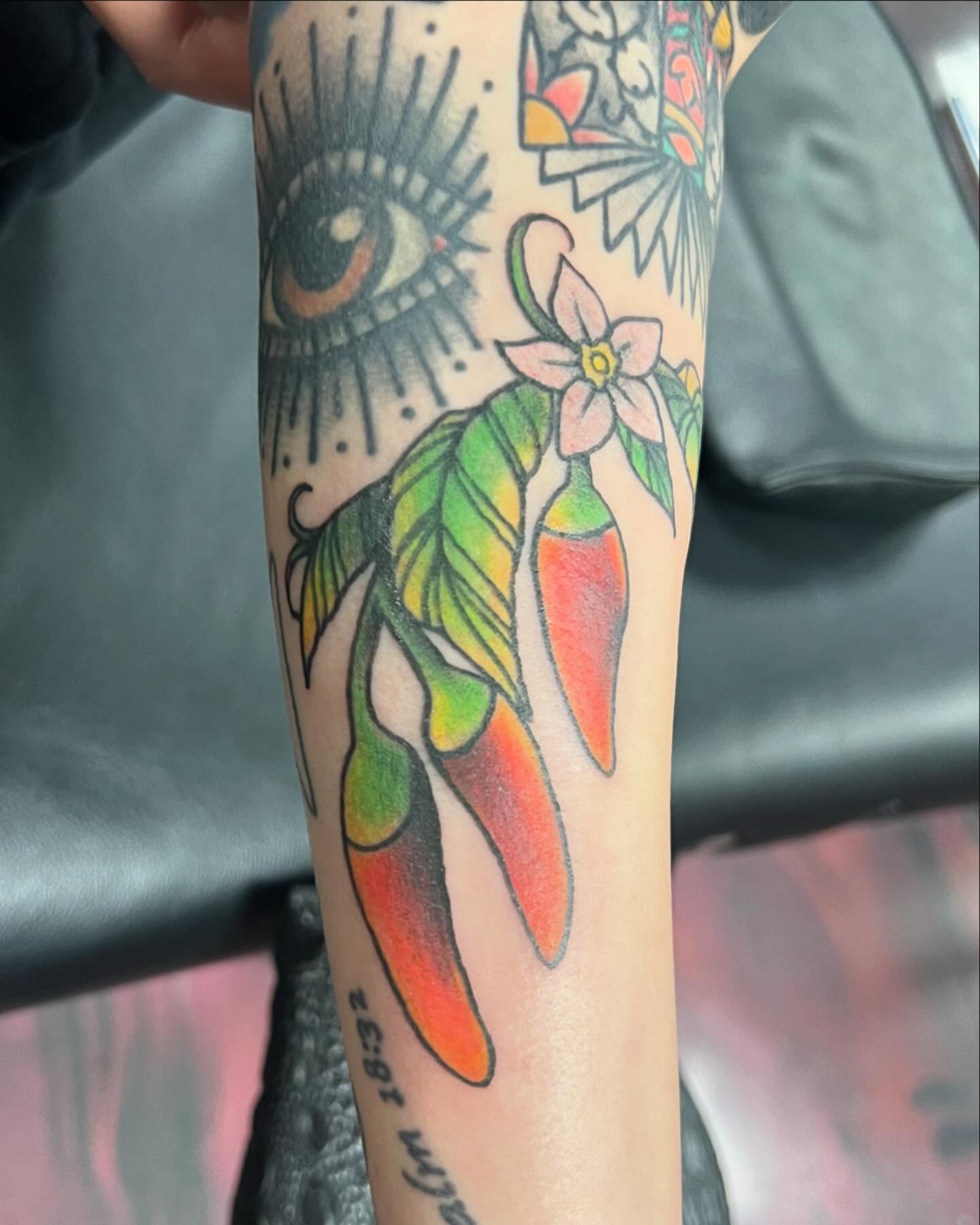 Tattoo by @relentlesley83 — american_traditional