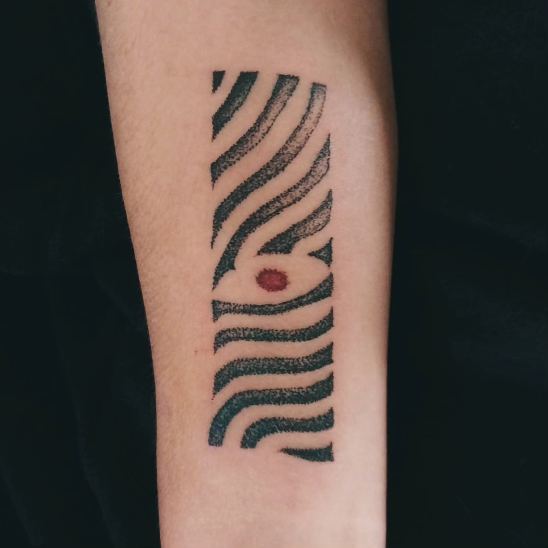 Tattoo by @too_arttoo — black_and_grey