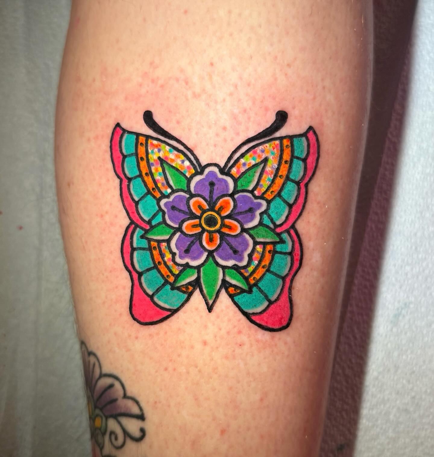 Butterfly new school tattoo on the forearm by π
π―π’π«π«π πππΆπ©π¬π―