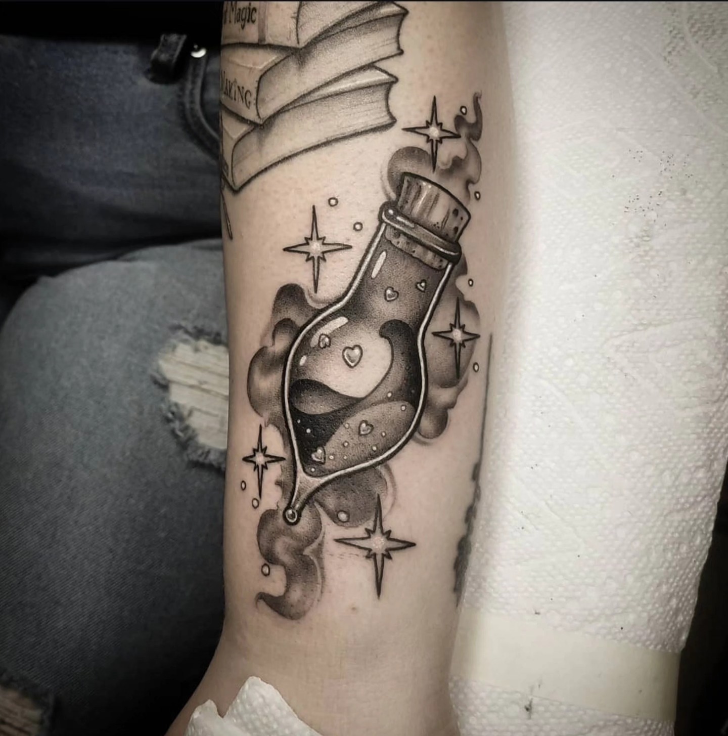 Tattoo by @daniryantattoos — black_and_grey
