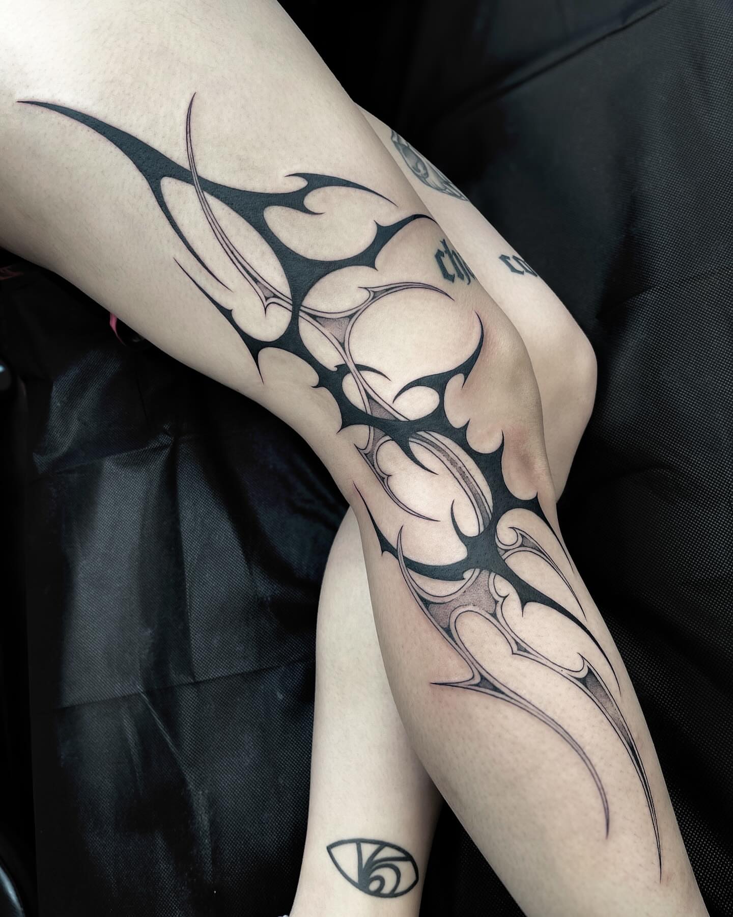 Tribal design tribal tattoo on the forearm by Kelsi Steffensen