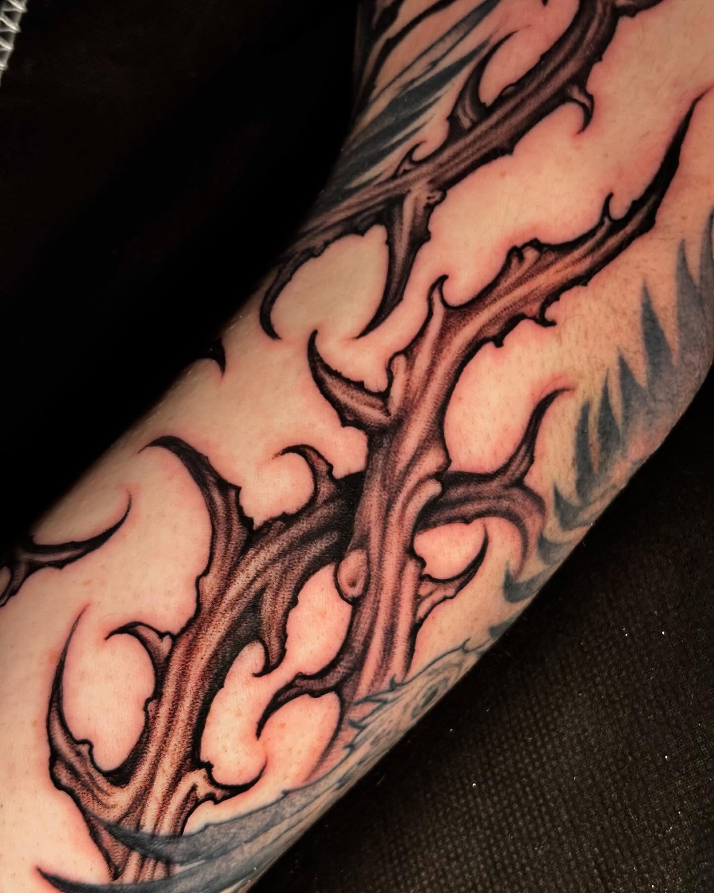 Tattoo by @sofiarosetattoos — tribal