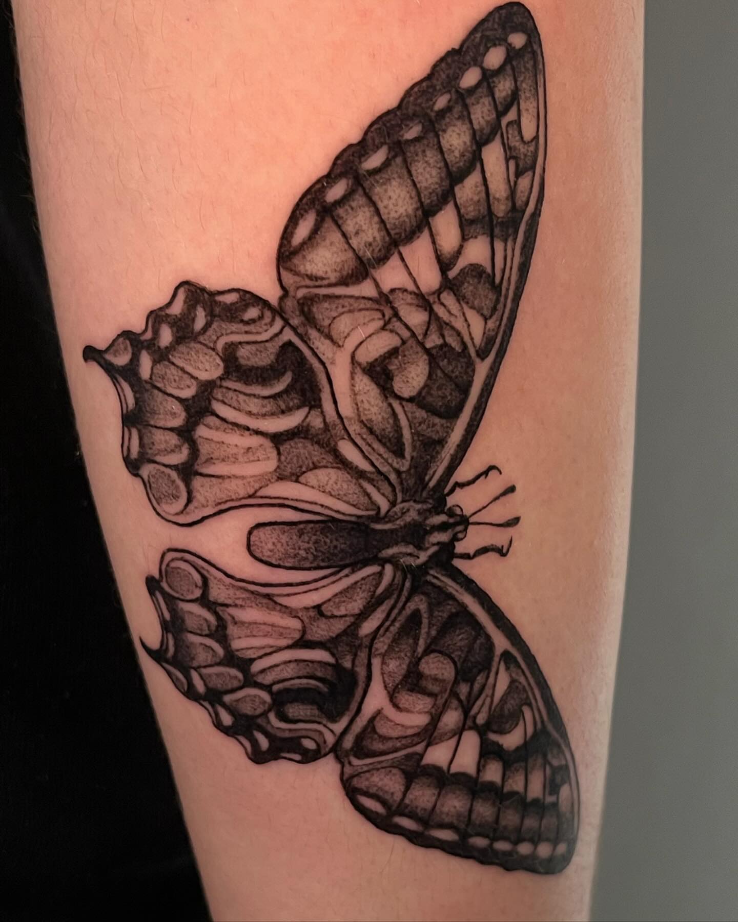 Tattoo by @jiinkytattoos — black_and_grey