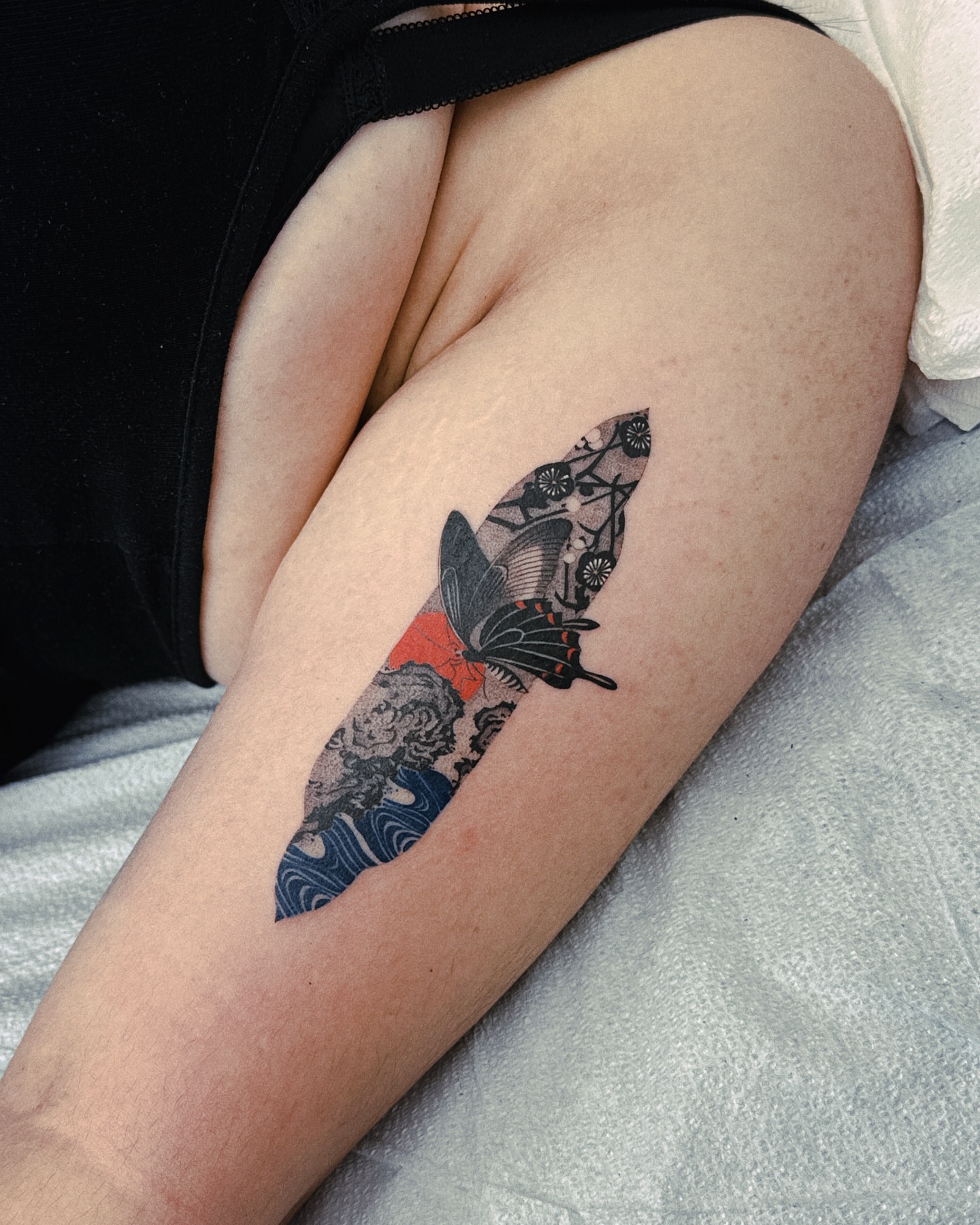 Tattoo by @bidan_gil — japanese_irezumi, dotwork